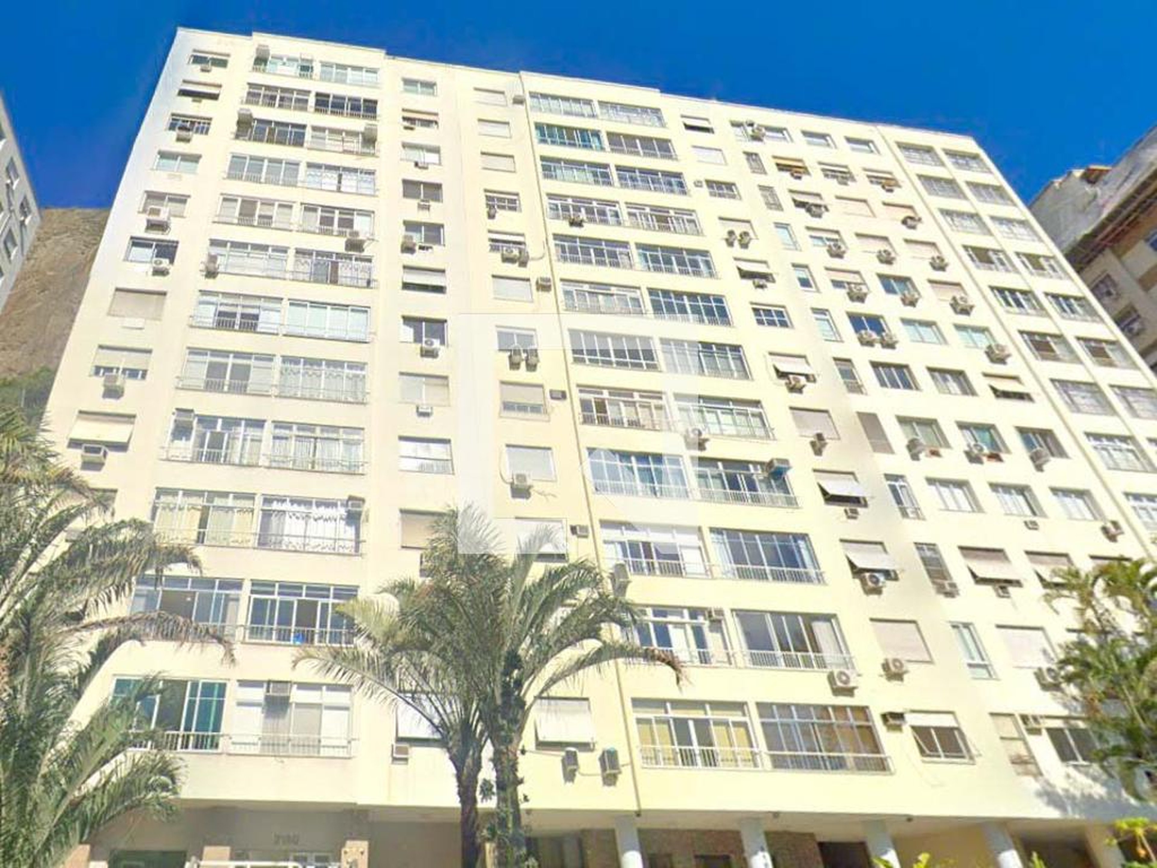 Fachada Condomínio em Avenida Epitácio Pessoa, 2180