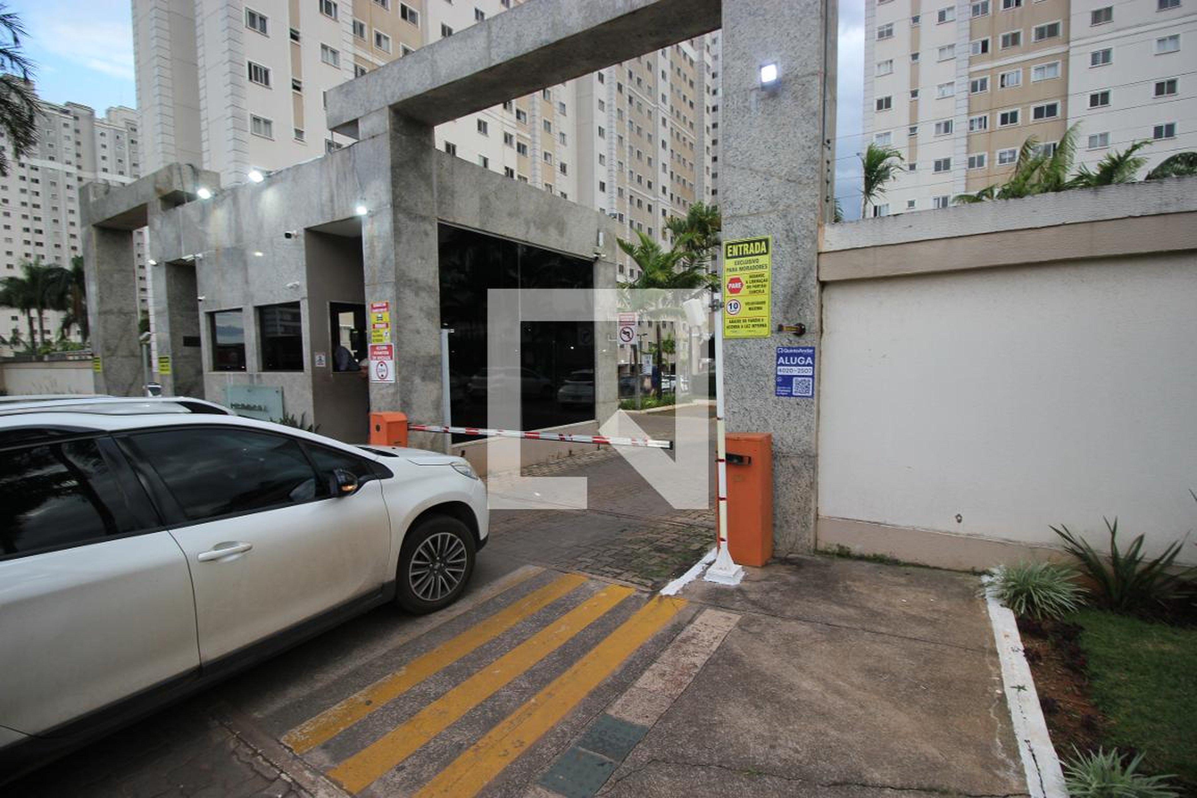 Fachada Condomínio em Setor Qi, 108