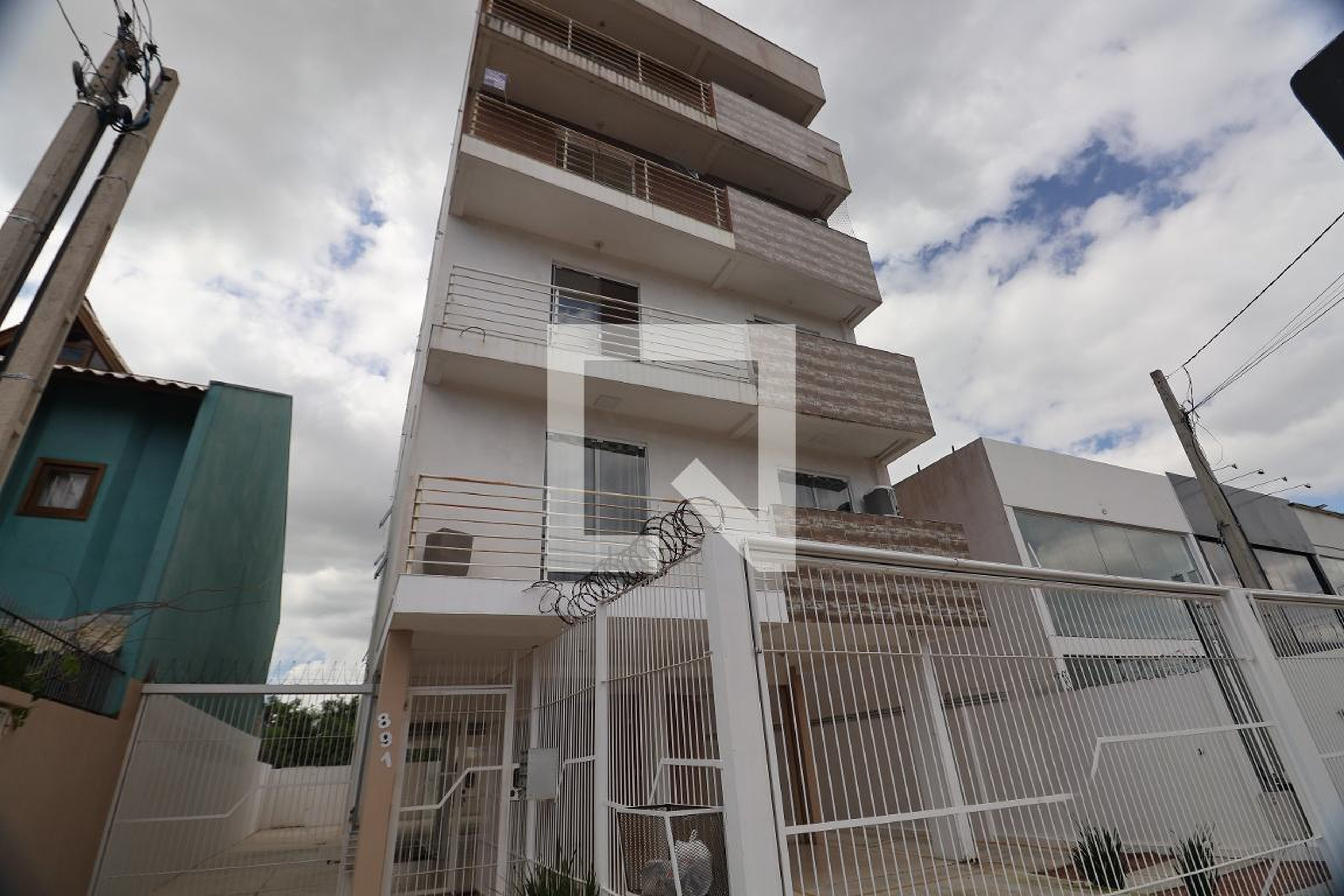 Fachada do Prédio Condomínio em Rua Vereador Antônio Ferreira Alves, 891