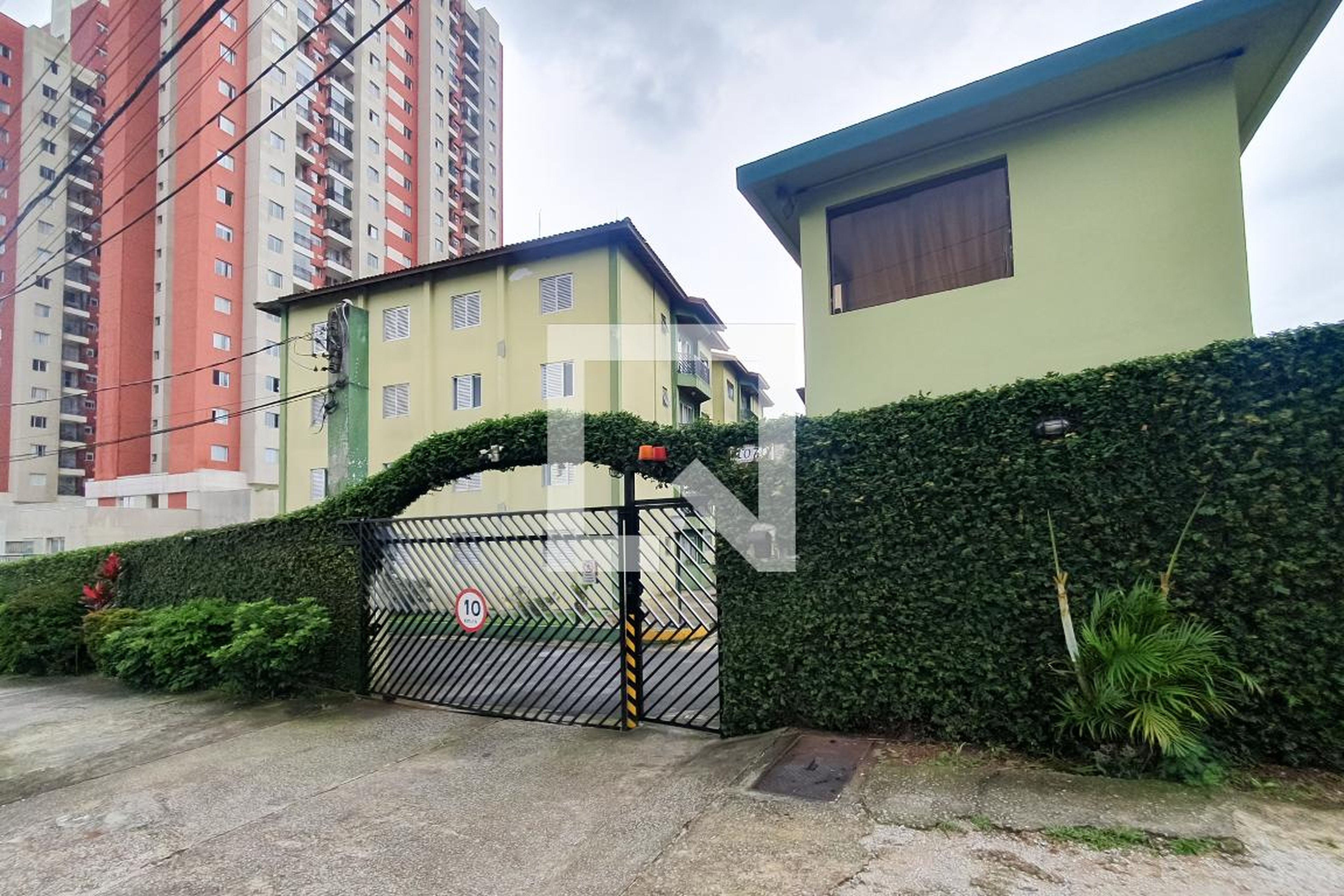 Fachada do Prédio Condomínio em Avenida Pedro Mendes, 1070