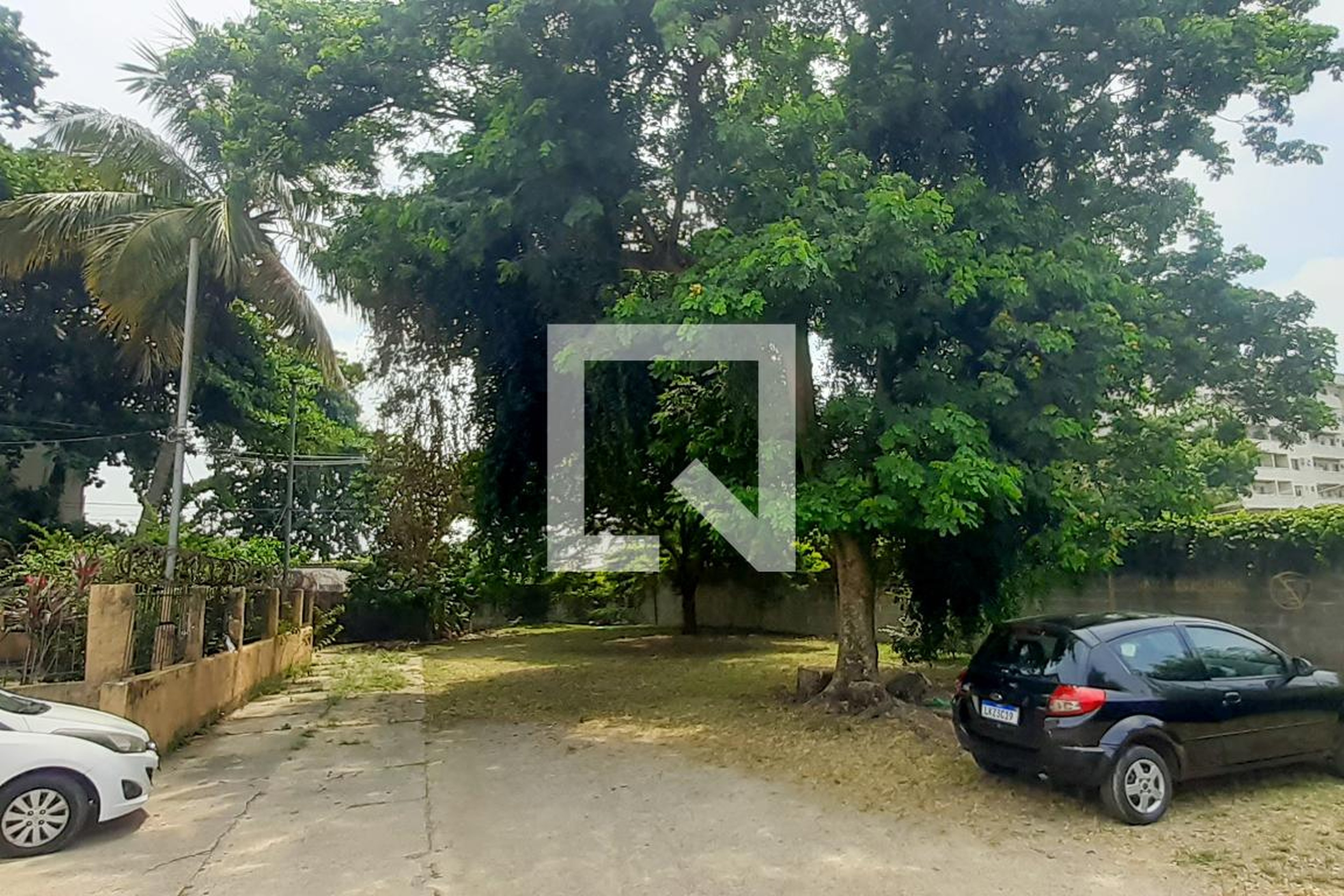 Área comum - Borba Gato