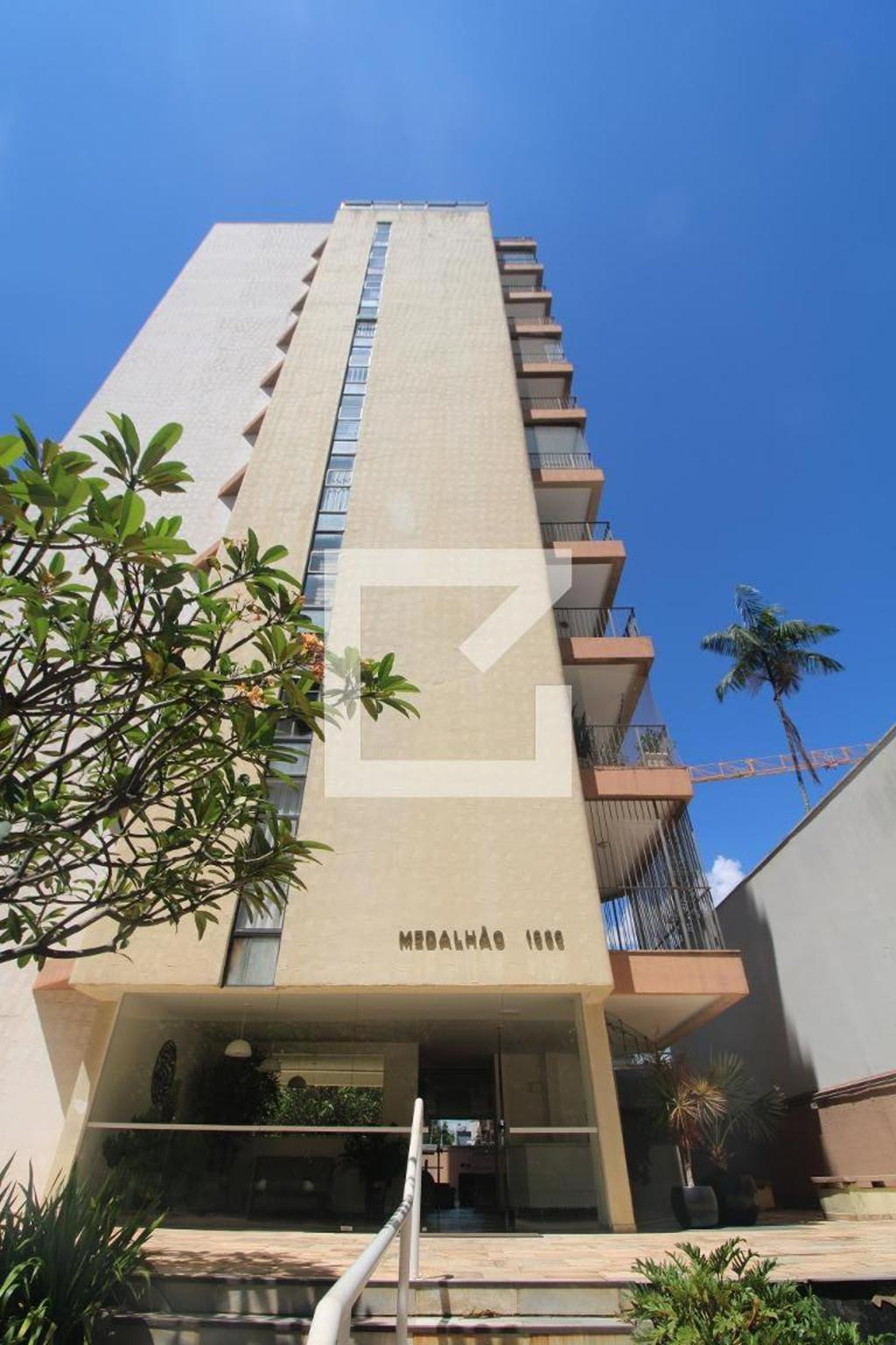 Fachada Edifício Medalhão