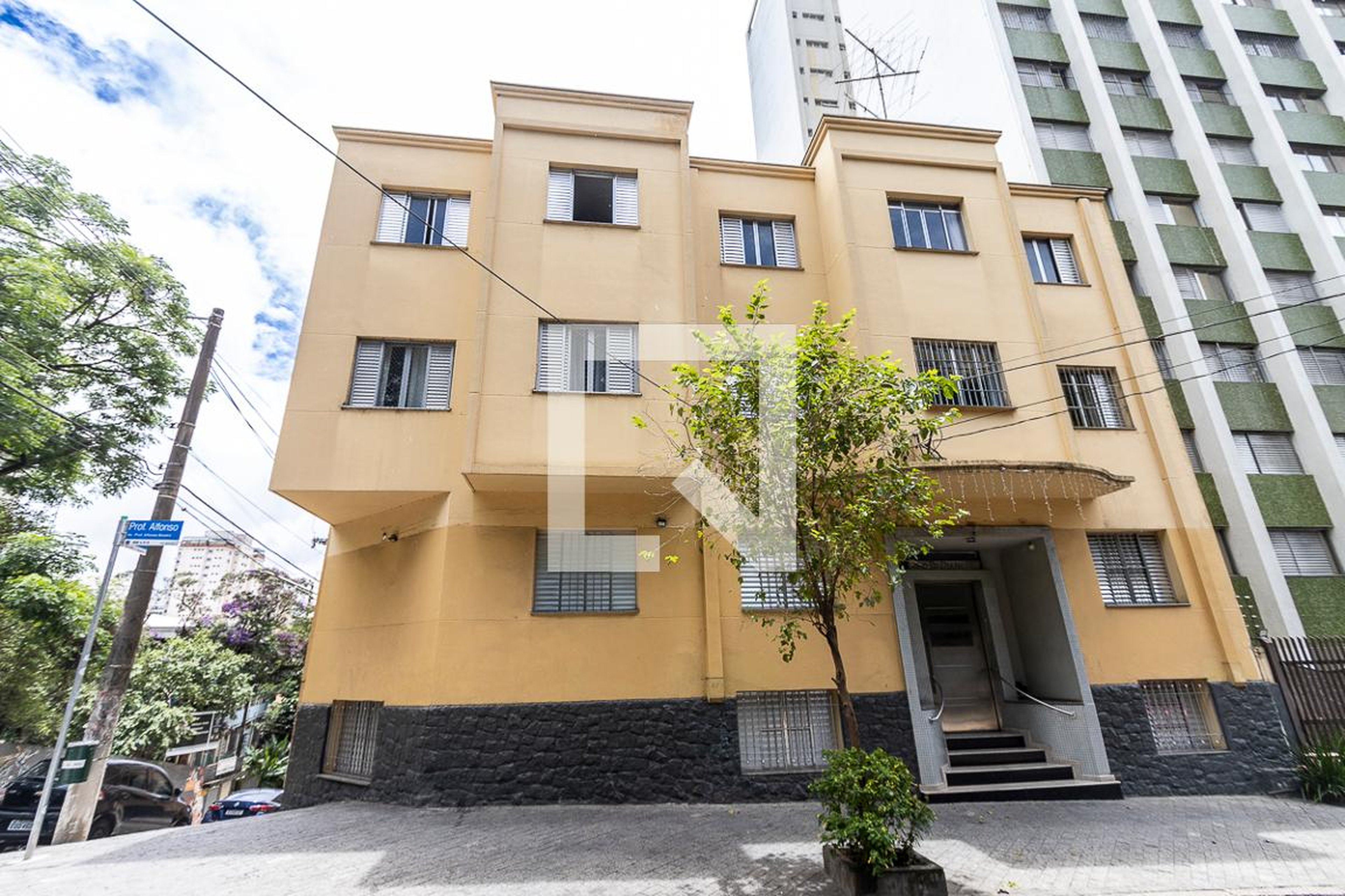 Fachada do Prédio Condomínio Diana