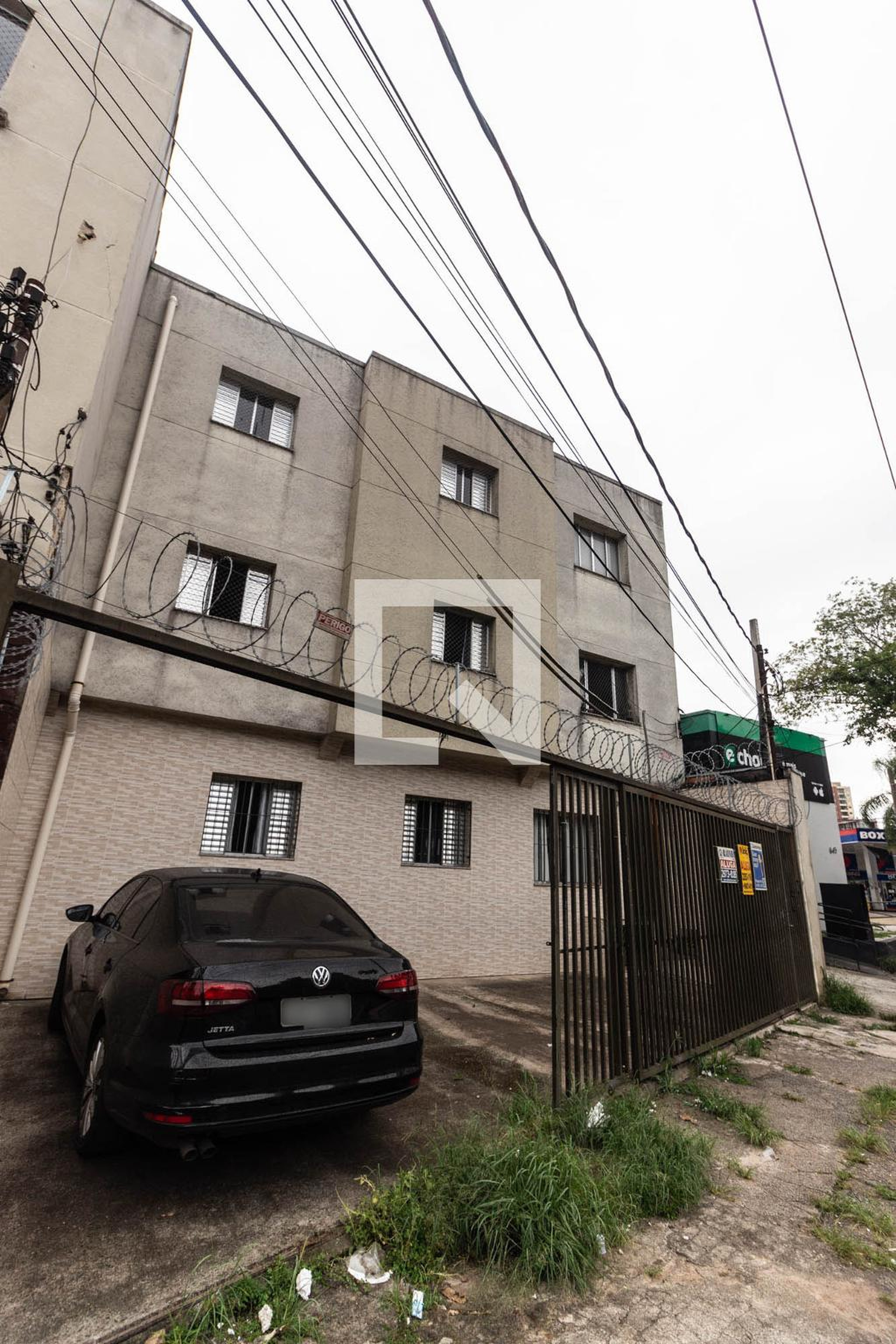 Fachada Condomínio em Avenida General Ataliba Leonel, 637