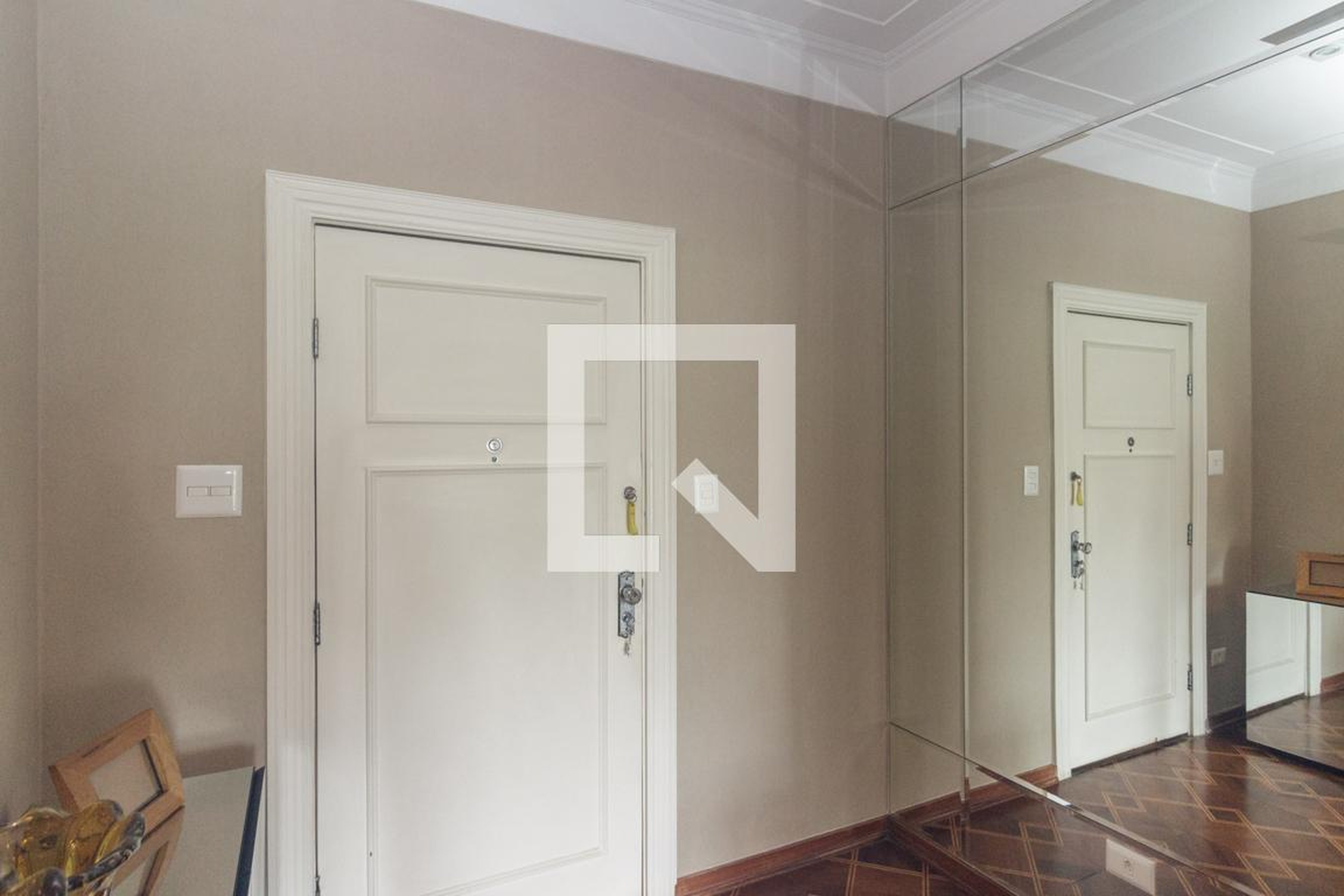 Hall de Entrada - Edifício Príncipe de Galles