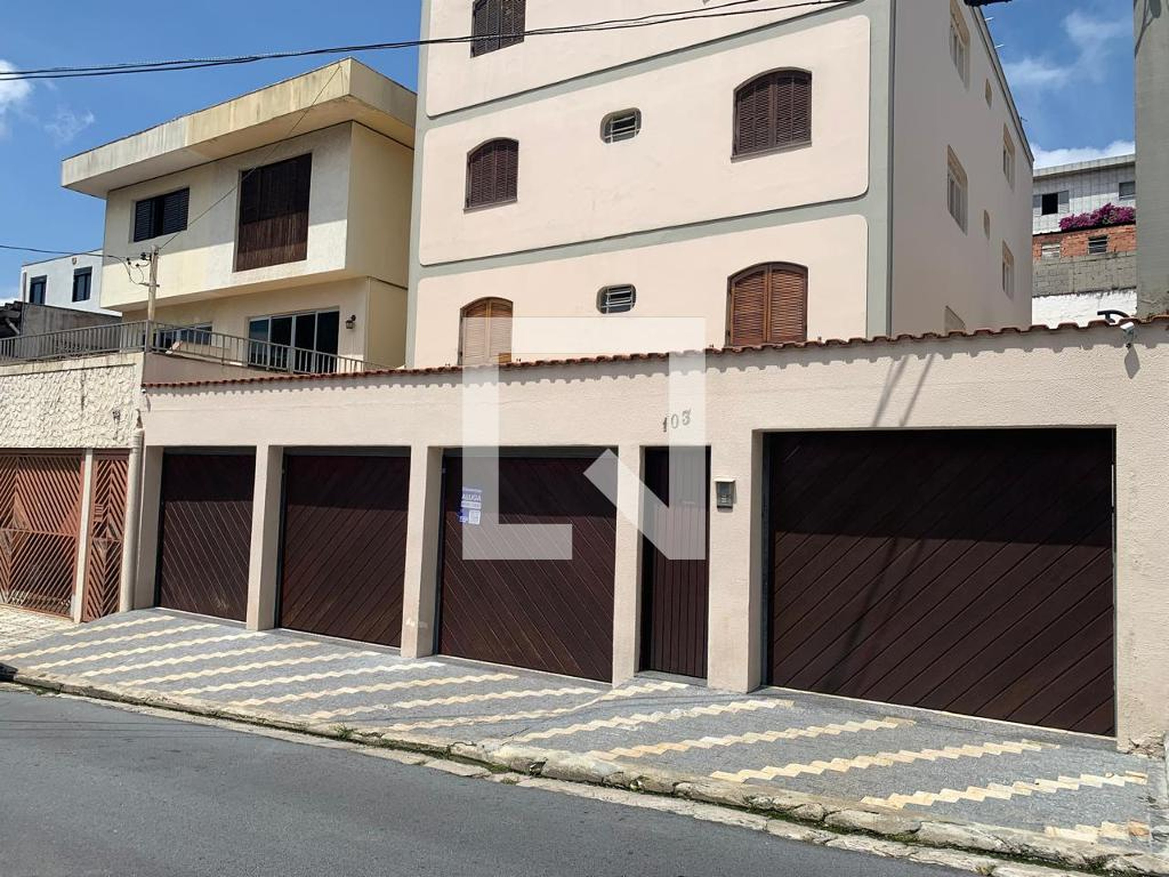Fachada do Prédio Condomínio em Rua Doutor Fleming, 103
