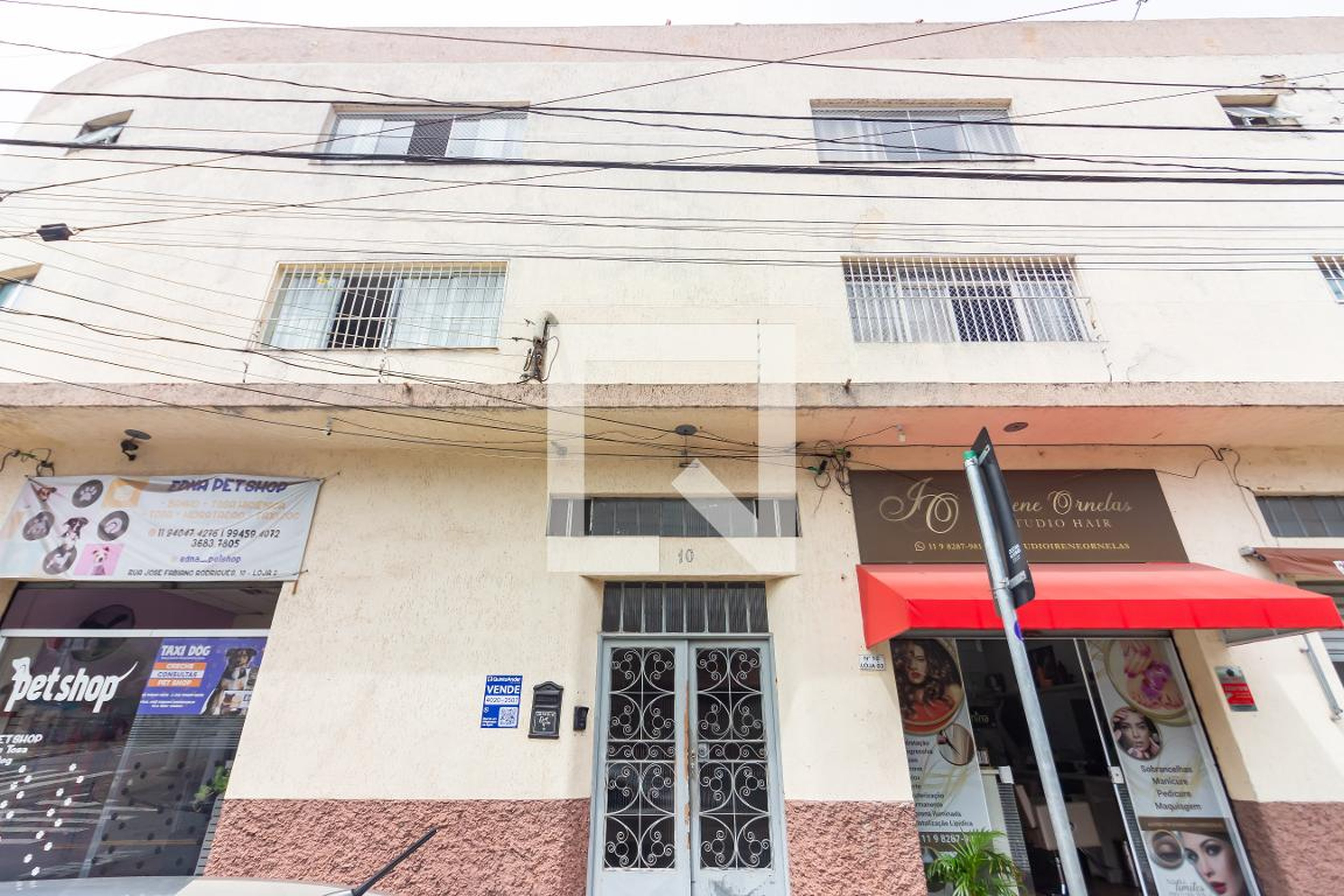 Fachada Condomínio em Rua José Fabiano Rodrigues, 10