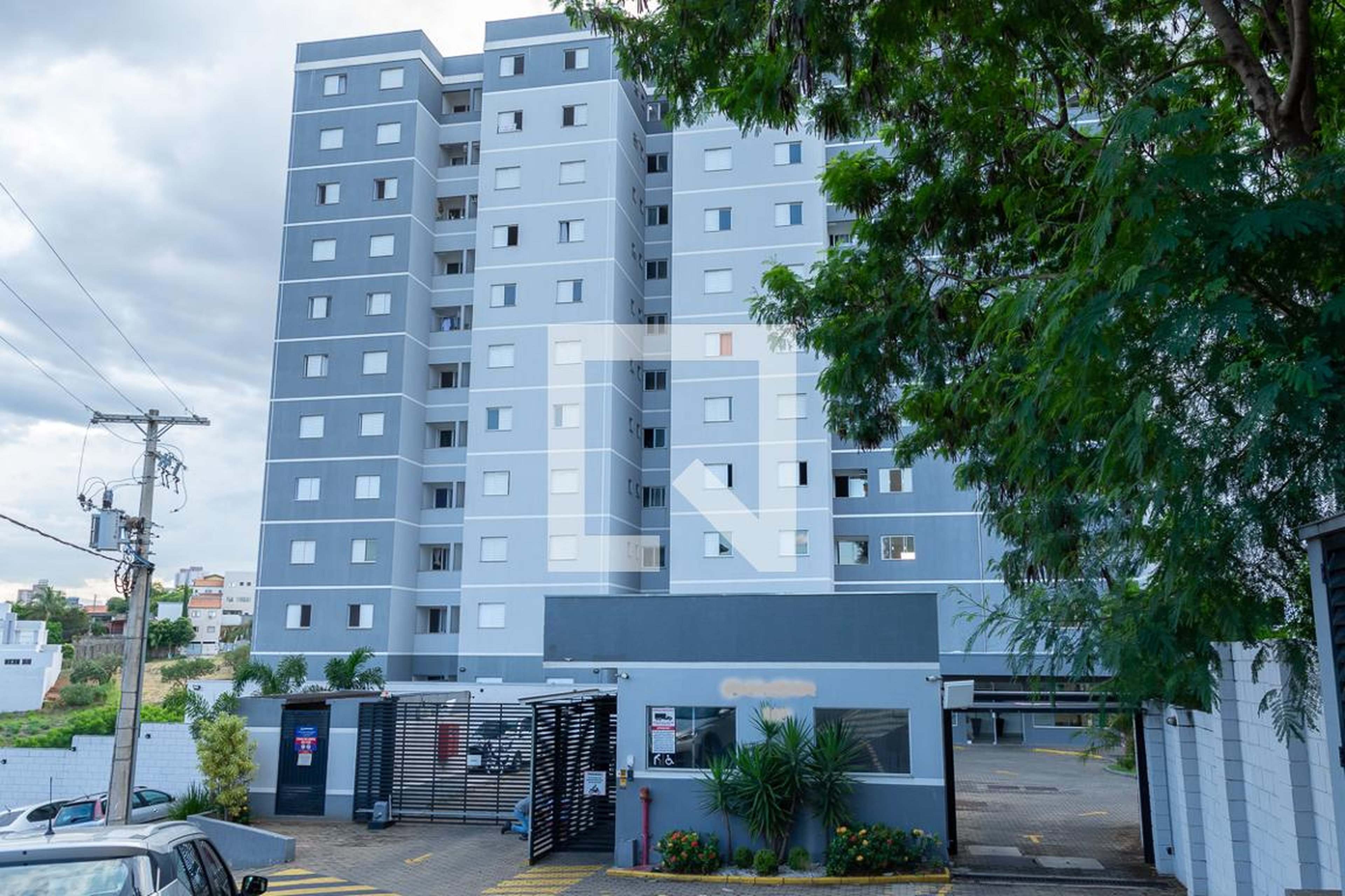 Fachada do condomínio Condomínio Ambar