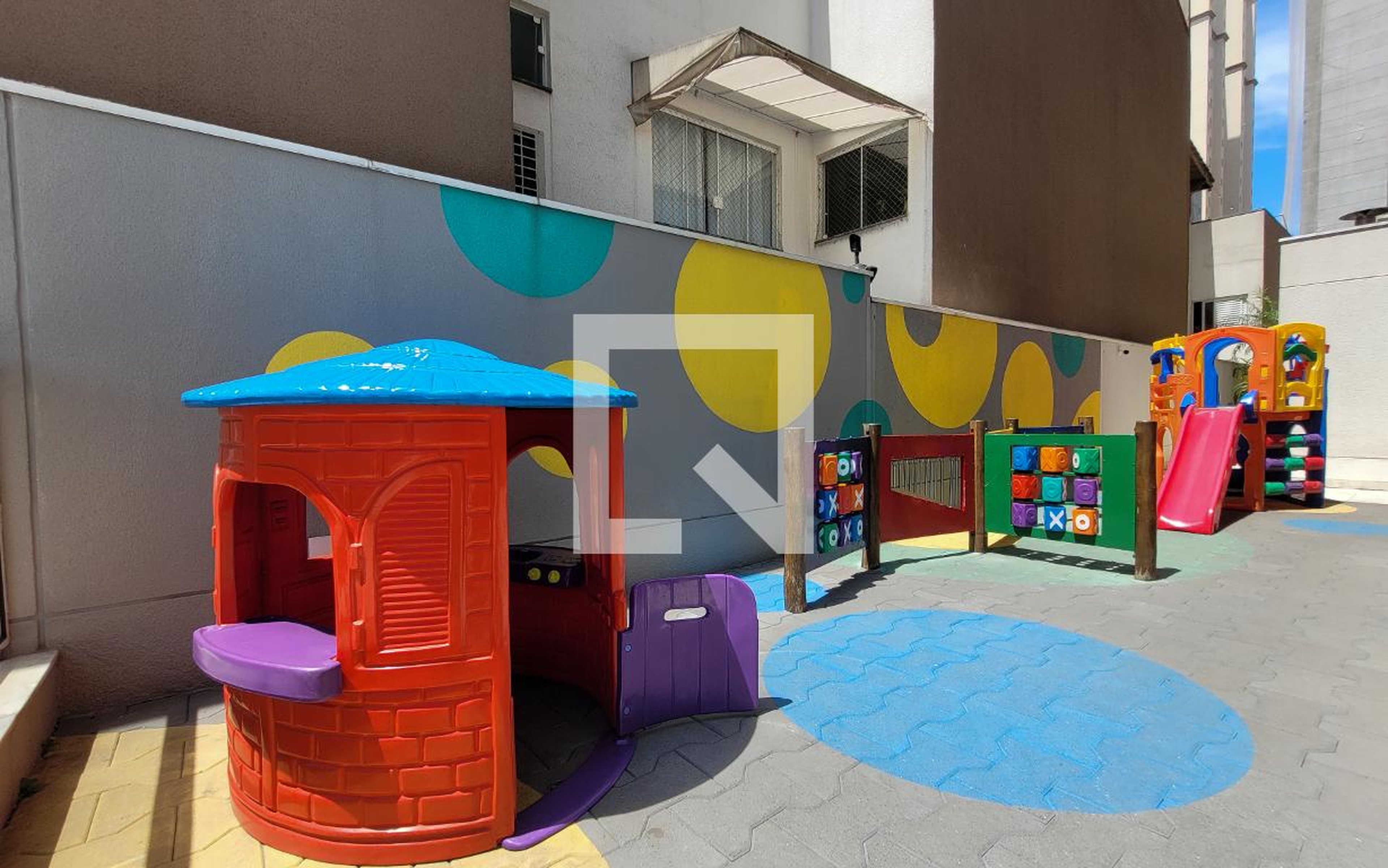 Playground - Soberano Patriani