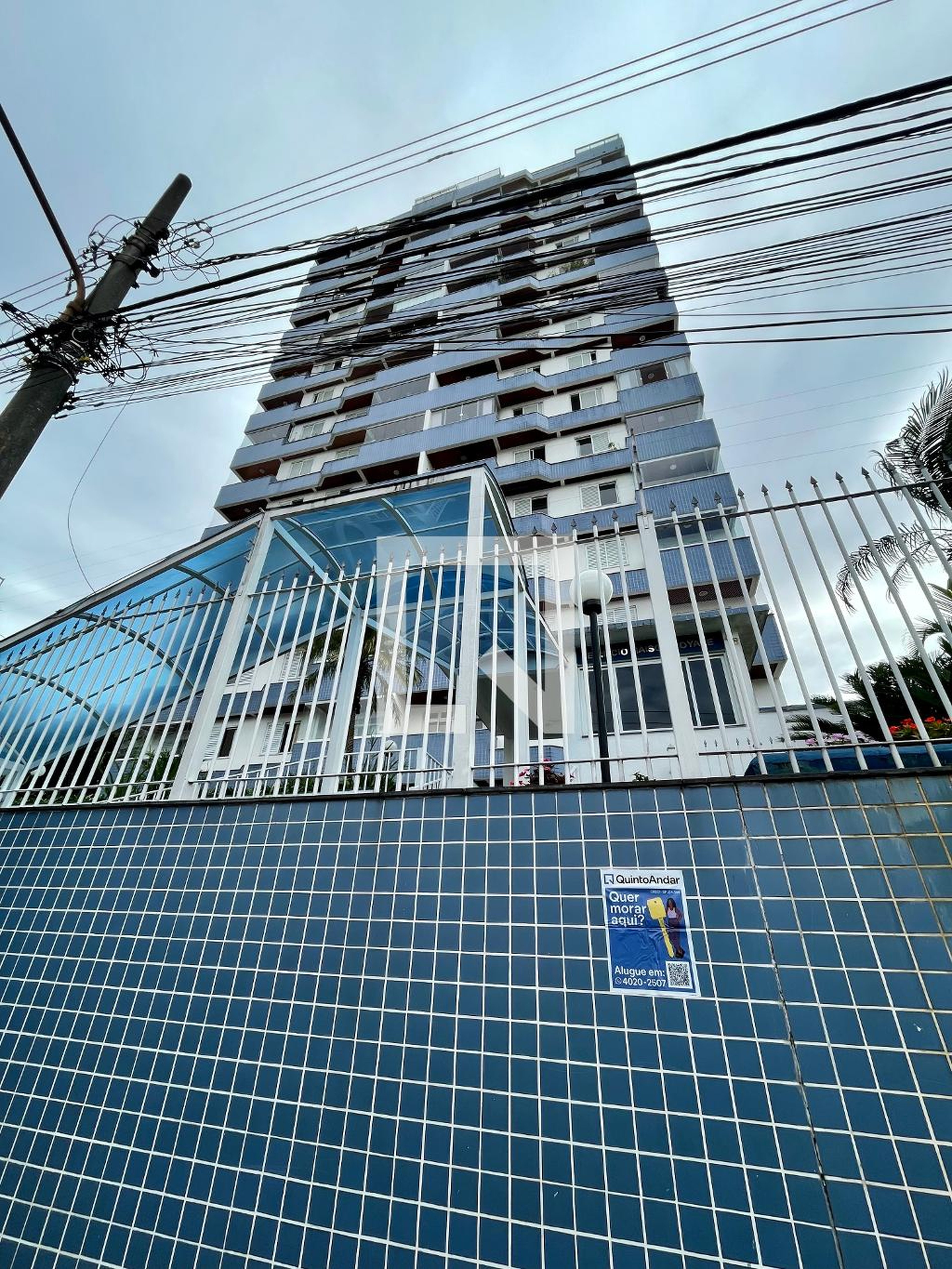 Fachada Condomínio Maison Royale