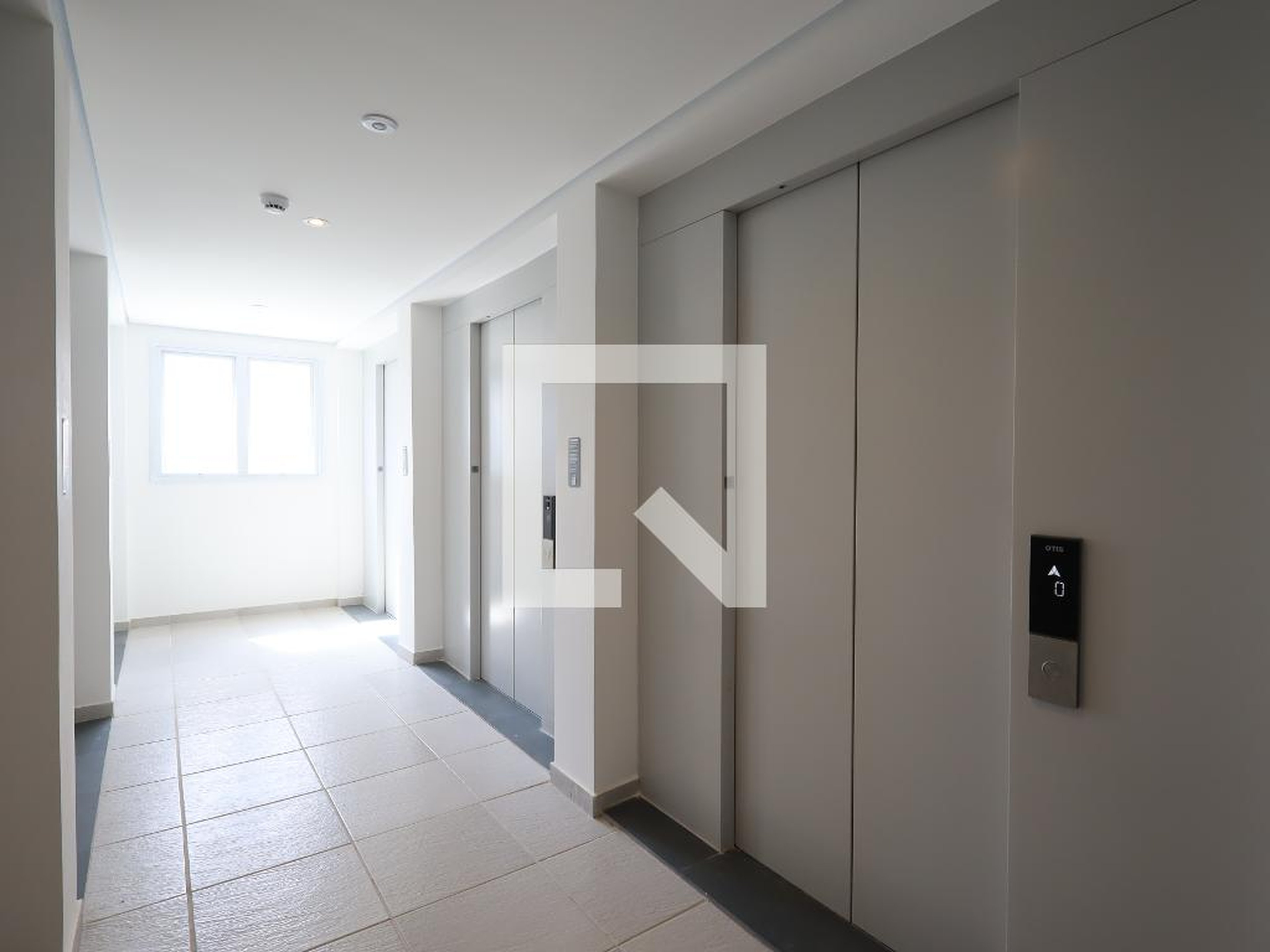 Hall - Yuny - Apê Jardim Sul