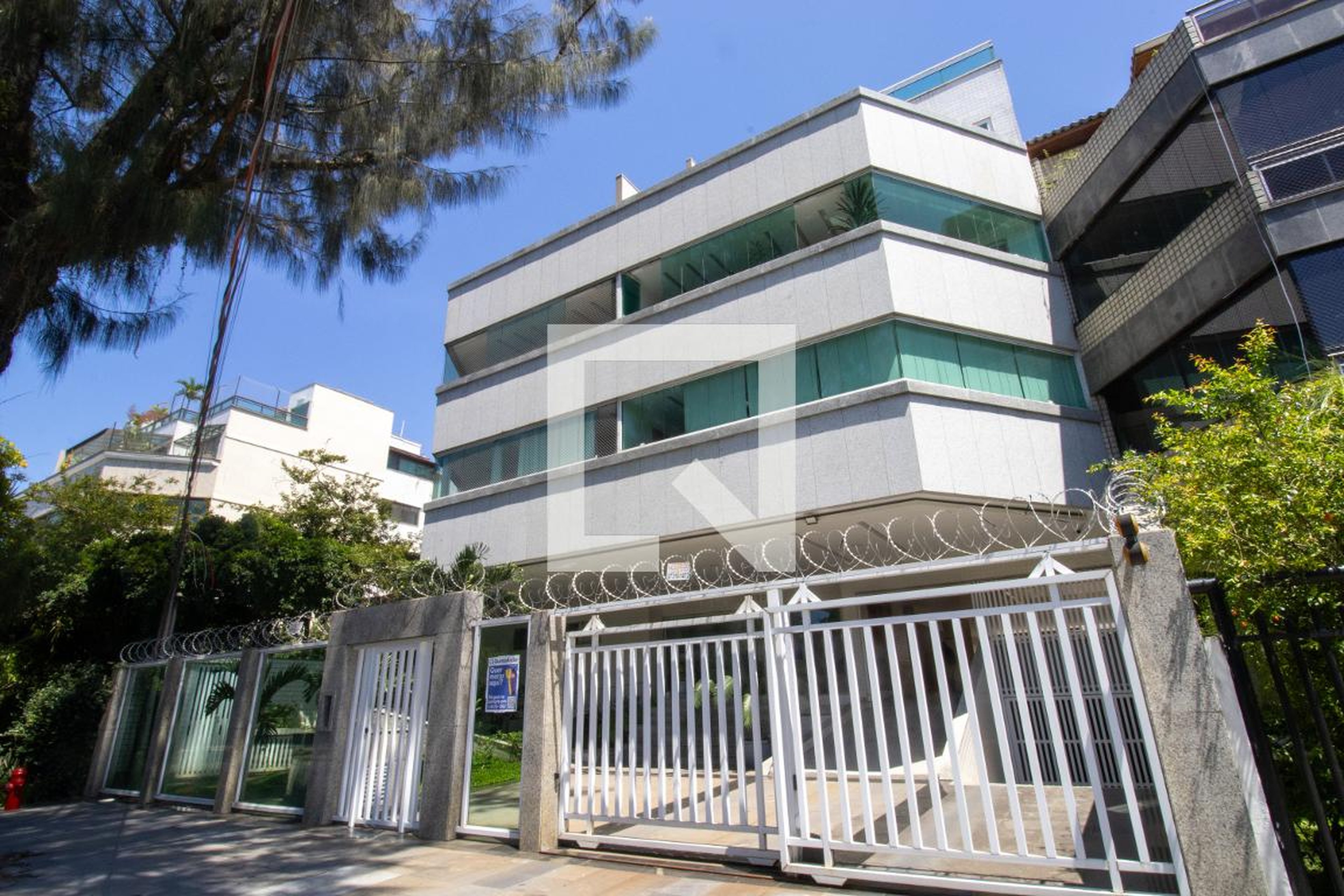 Fachada Condomínio em Avenida Alfredo Balthazar da Silveira, 1100