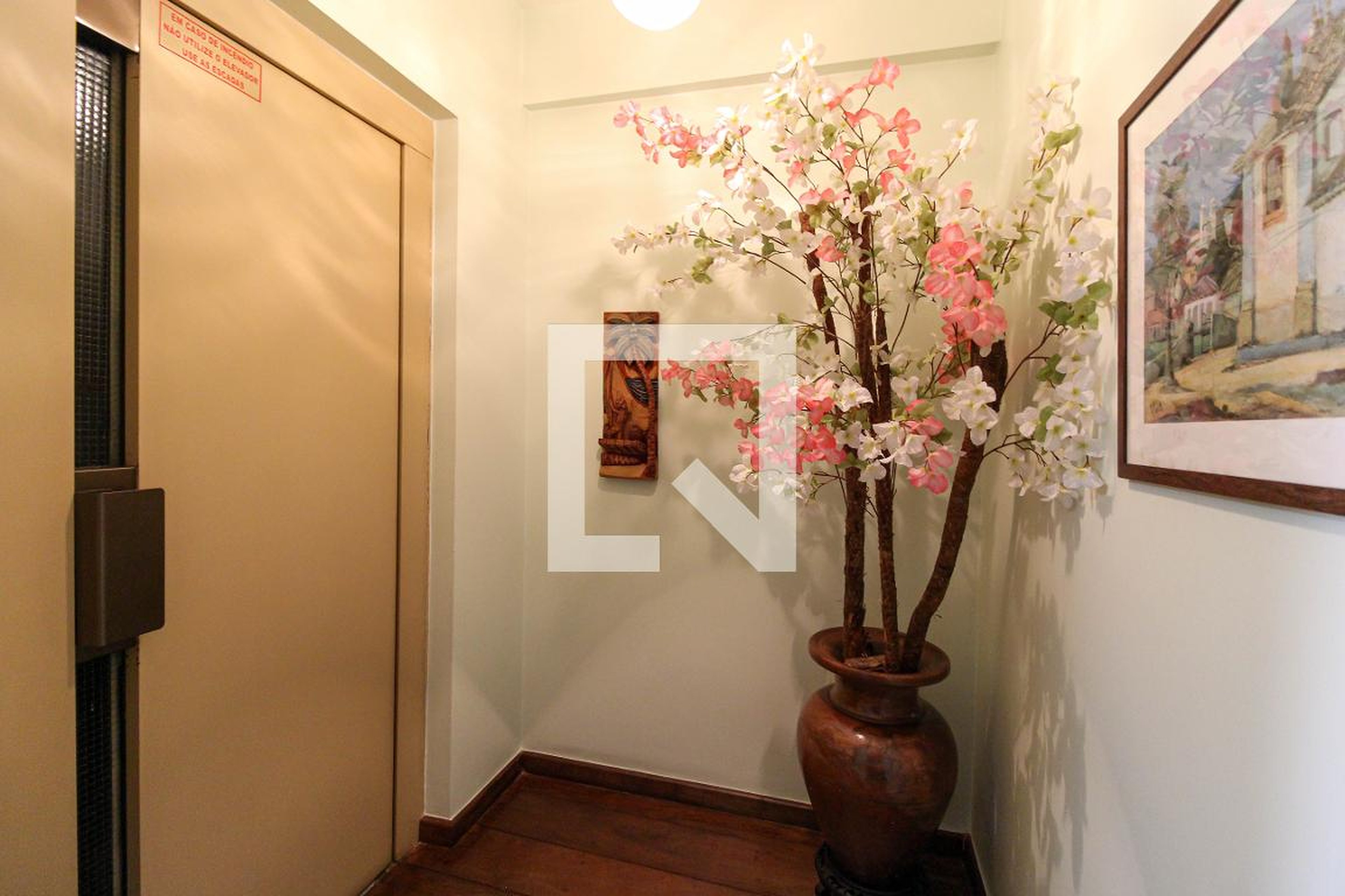 Entrada - Ville Des Etoiles