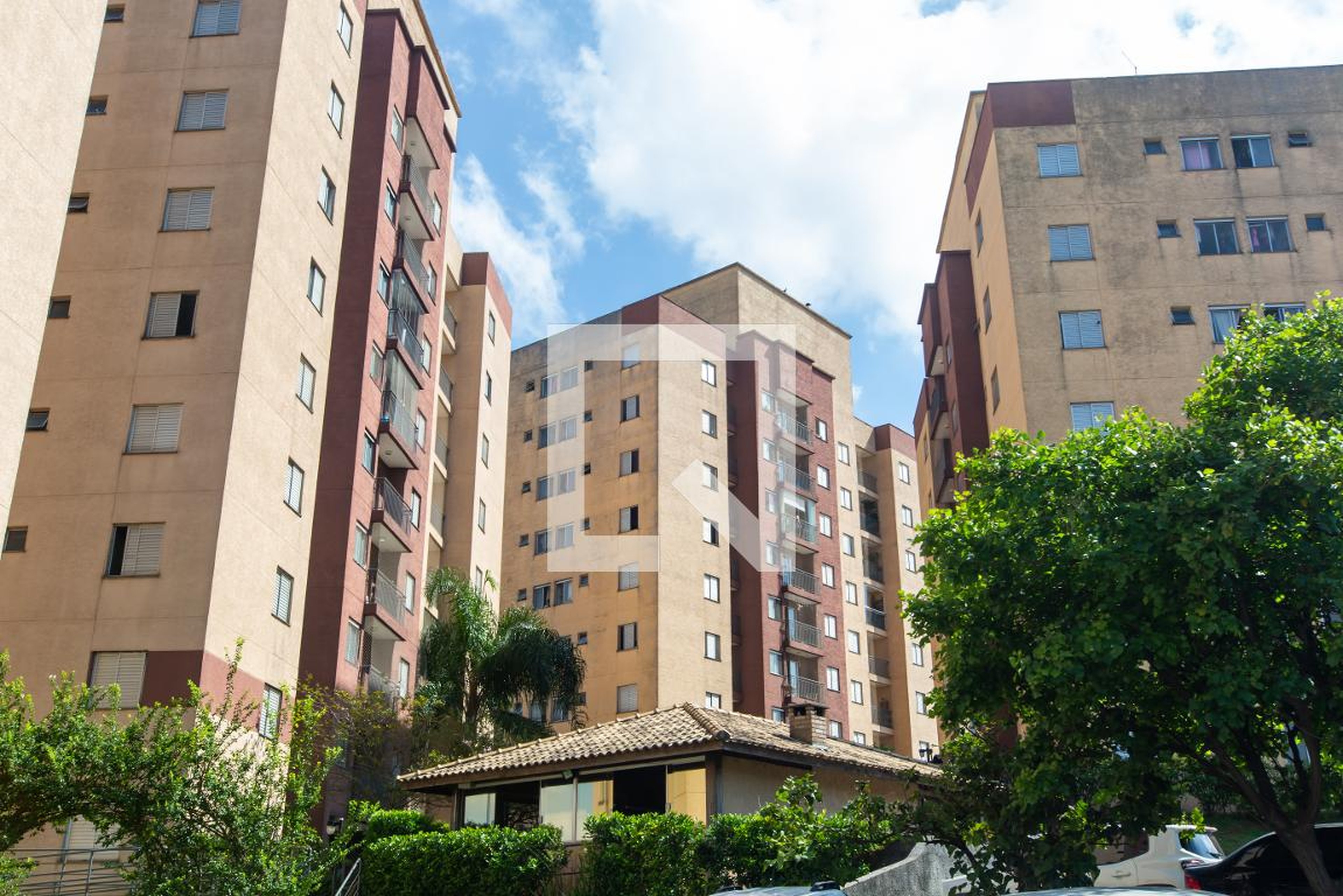 Fachada Condomínio em Rua São João do Cariri, 471