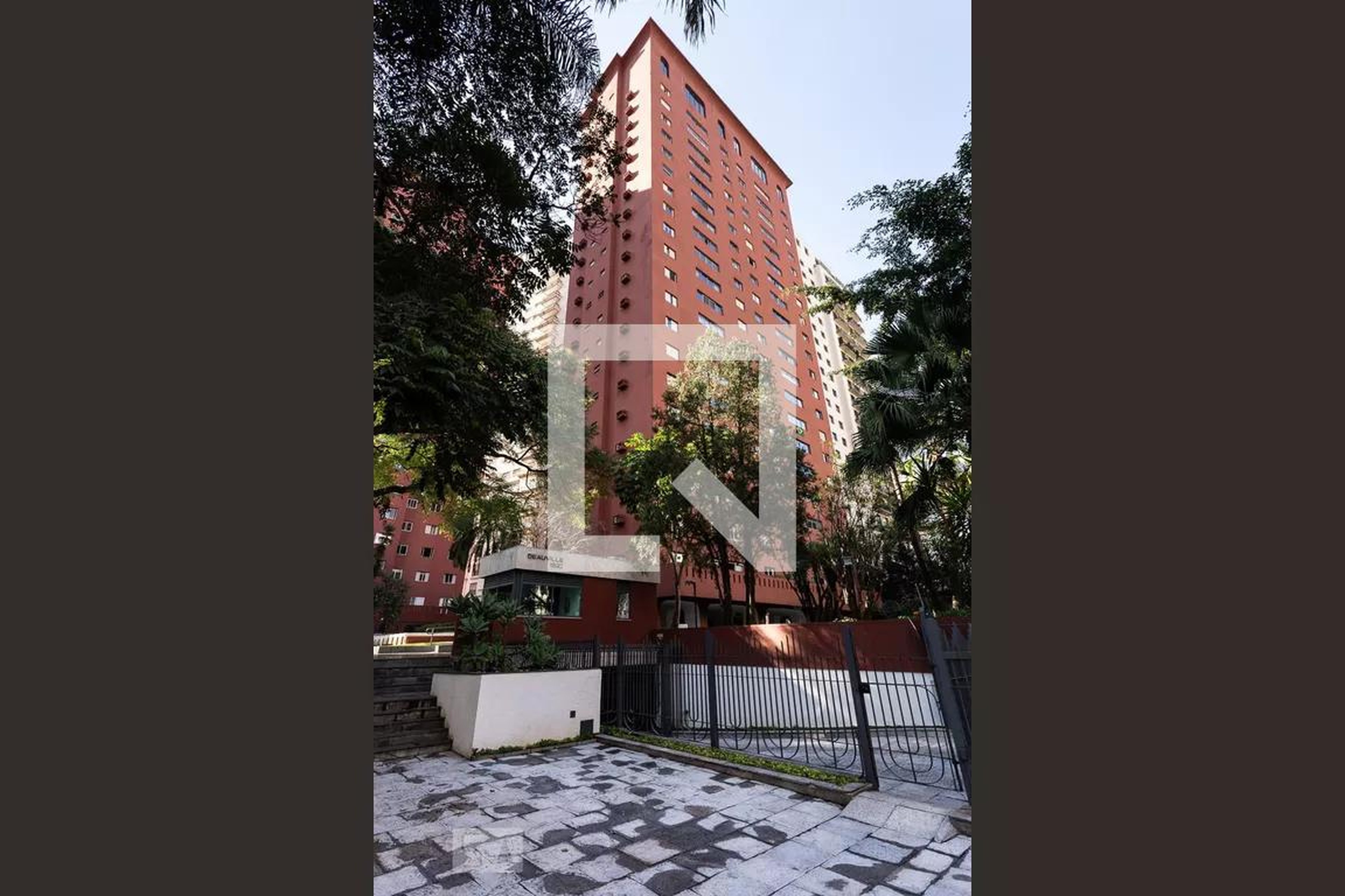 Fachada Condomínio Deauville