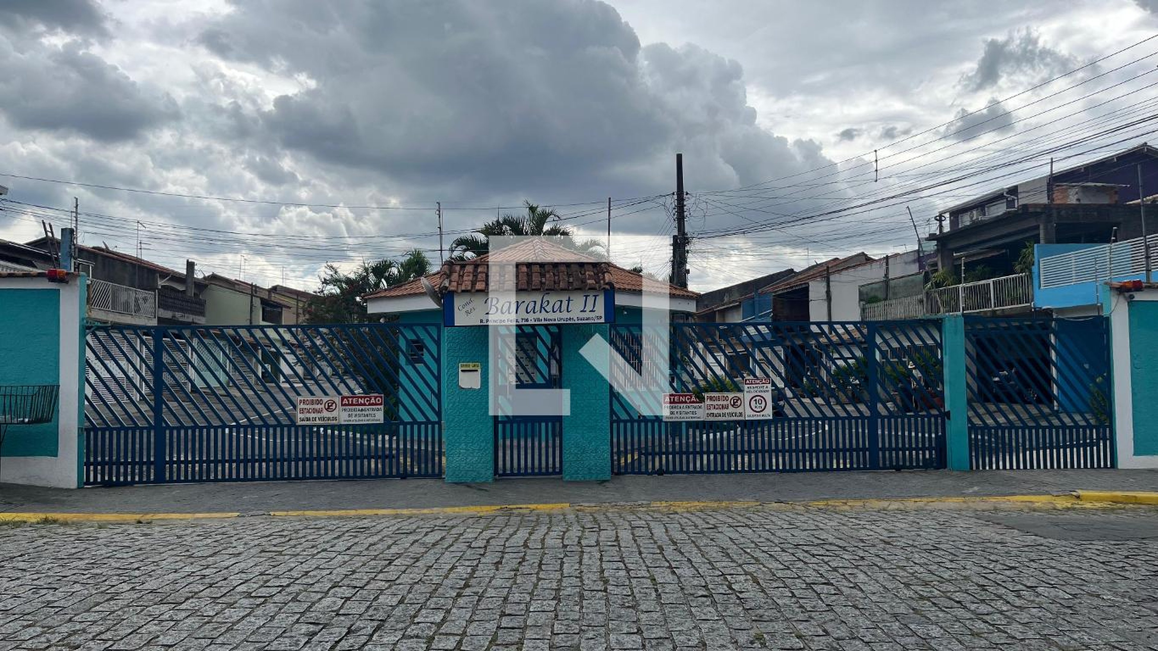 Fachada Condomínio em Rua Príncipe Feliz, 716