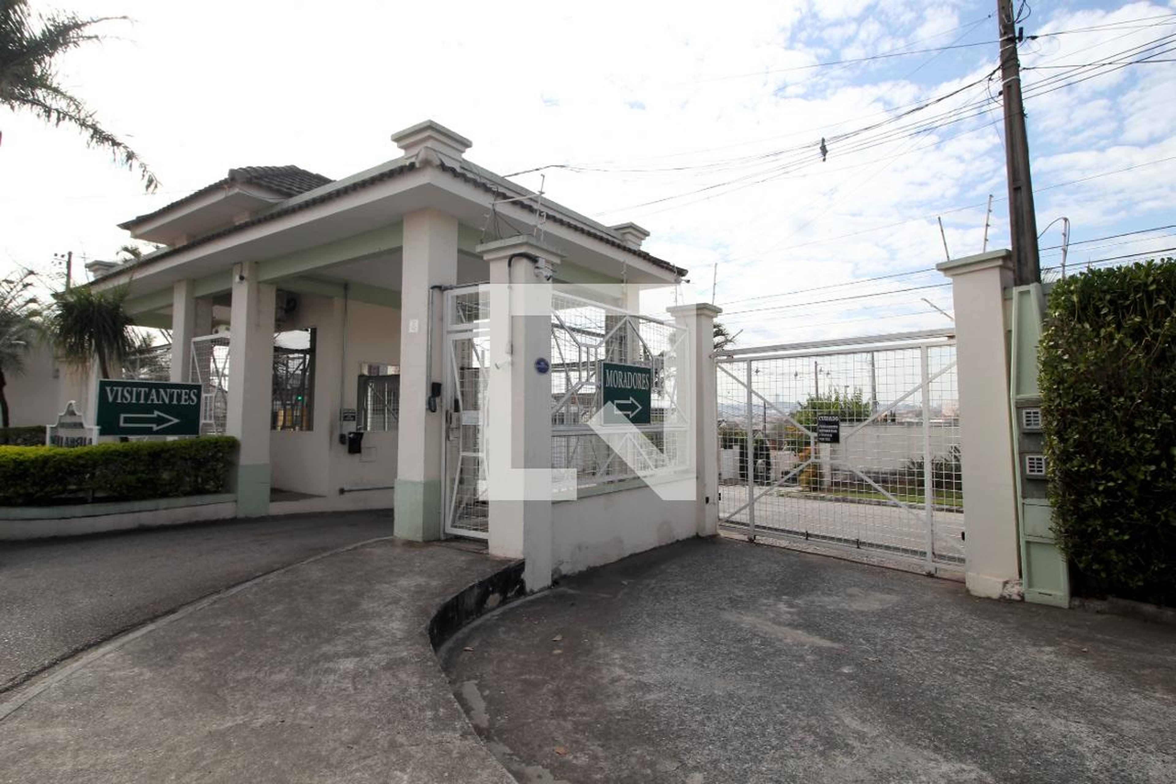 Fachada Residencial Villa Bella