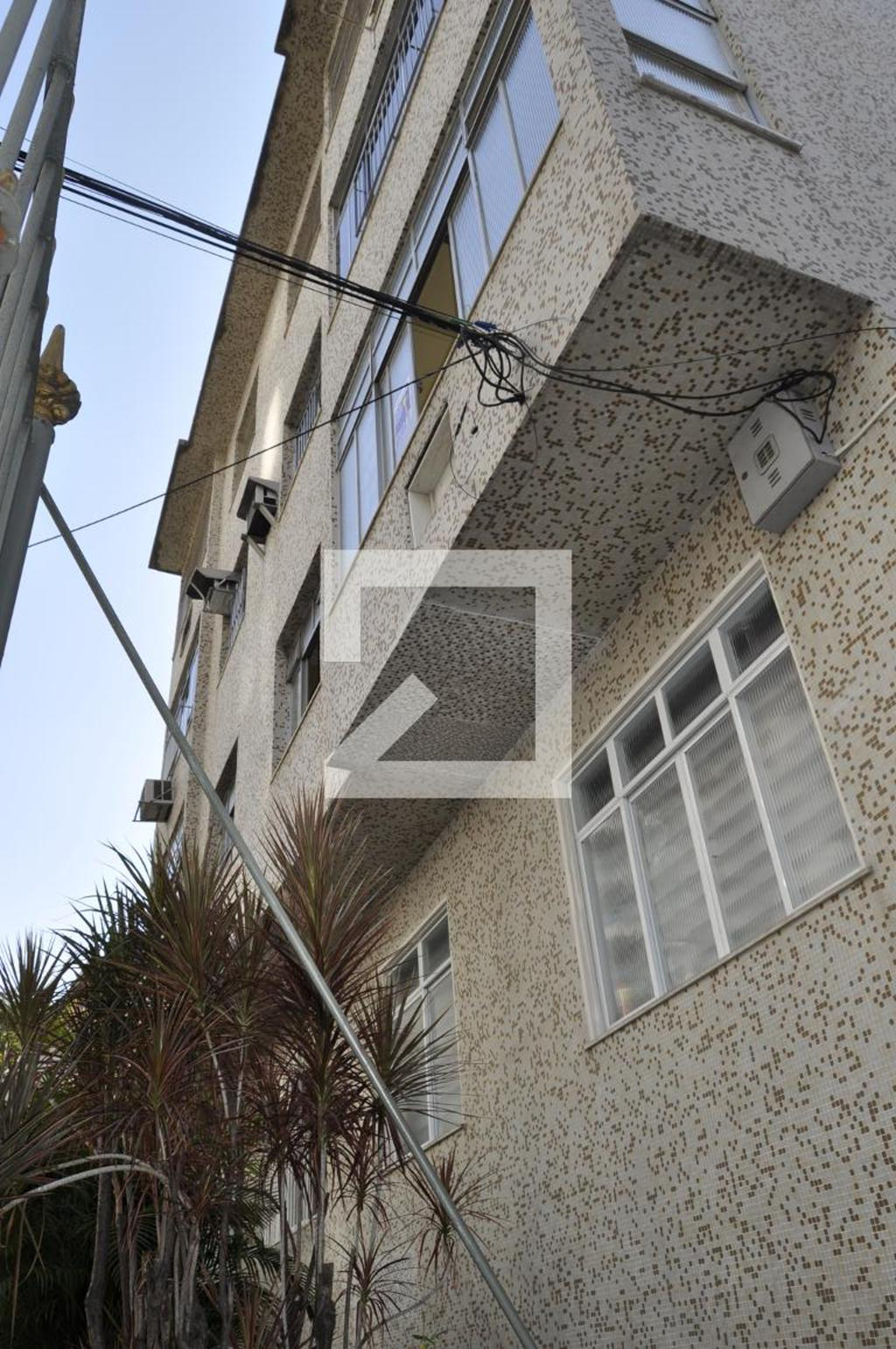 Fachada Condomínio em Rua Getulio, 120