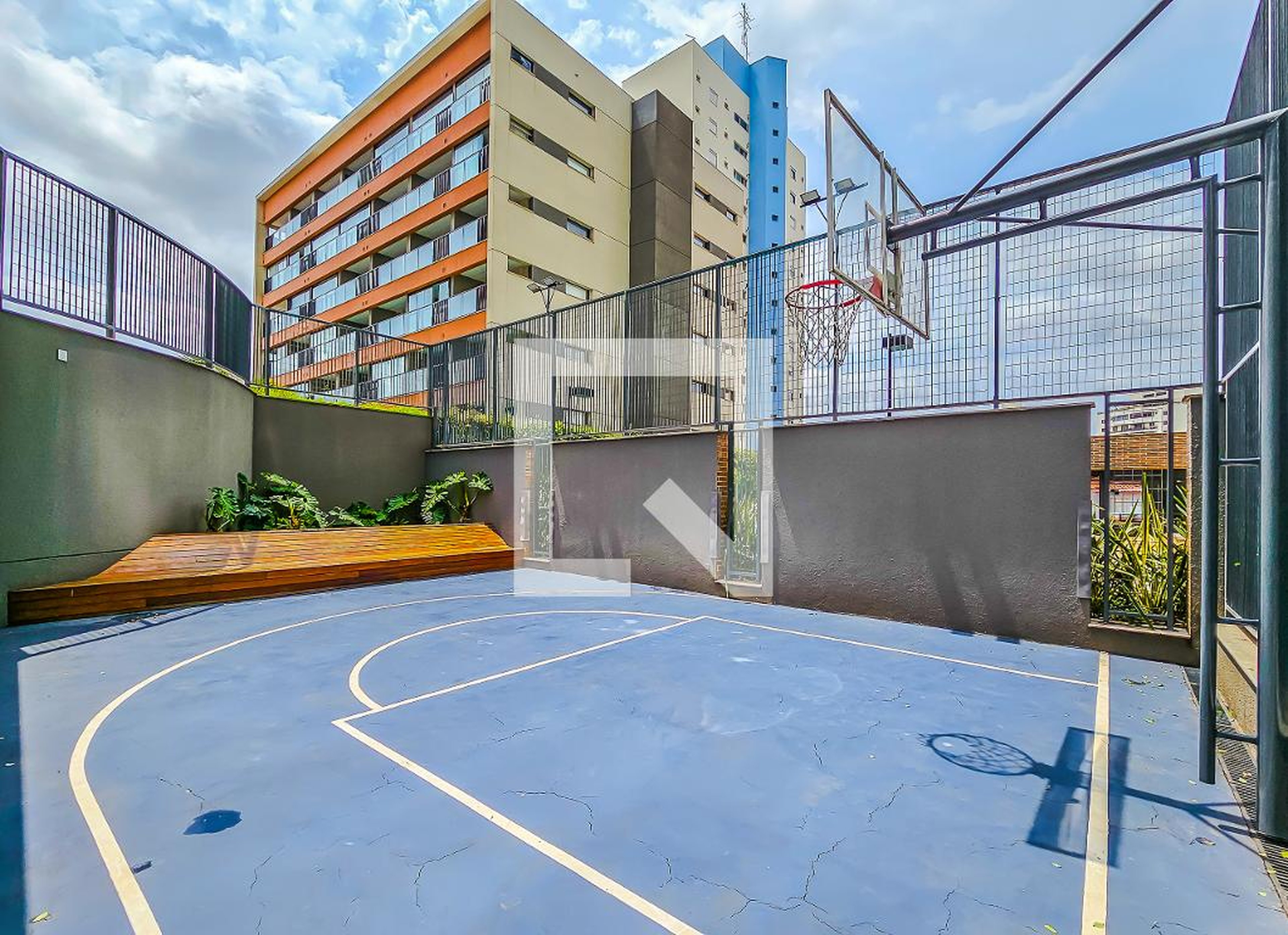 Quadra Esportiva - VM 303