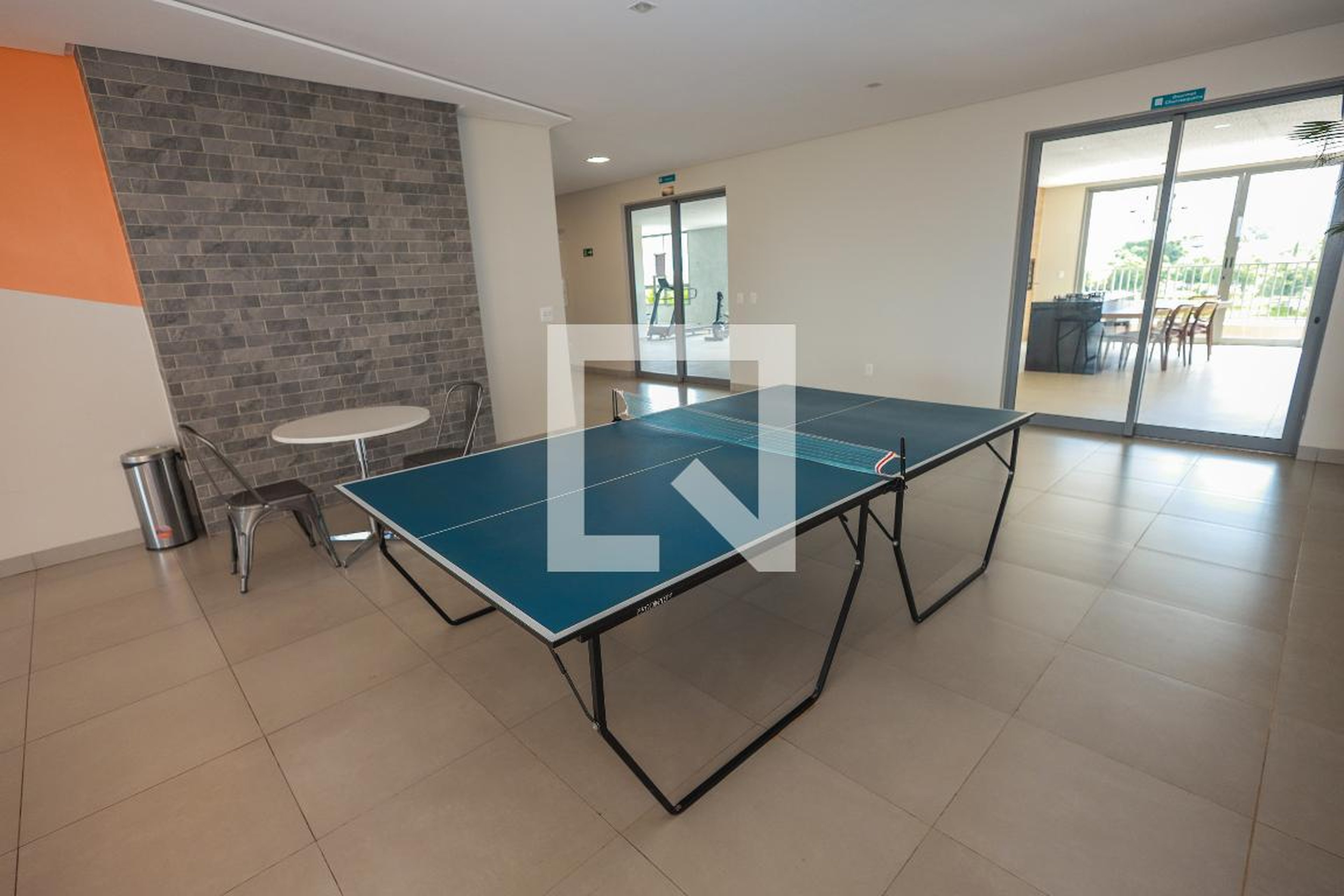 Sala de Jogos - Muy Bueno