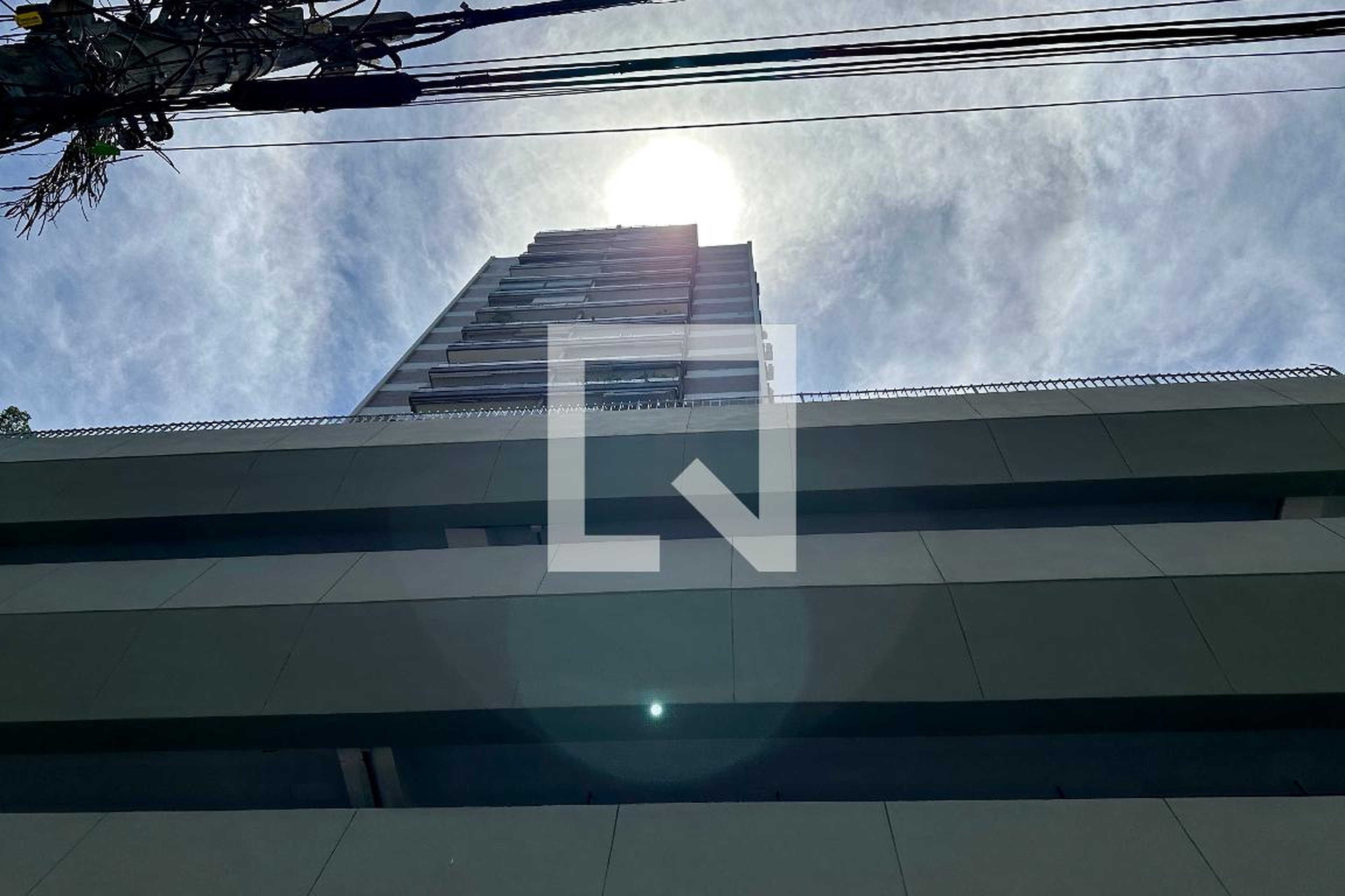 Fachada Condomínio em Rua Marquesa de Santos, 42