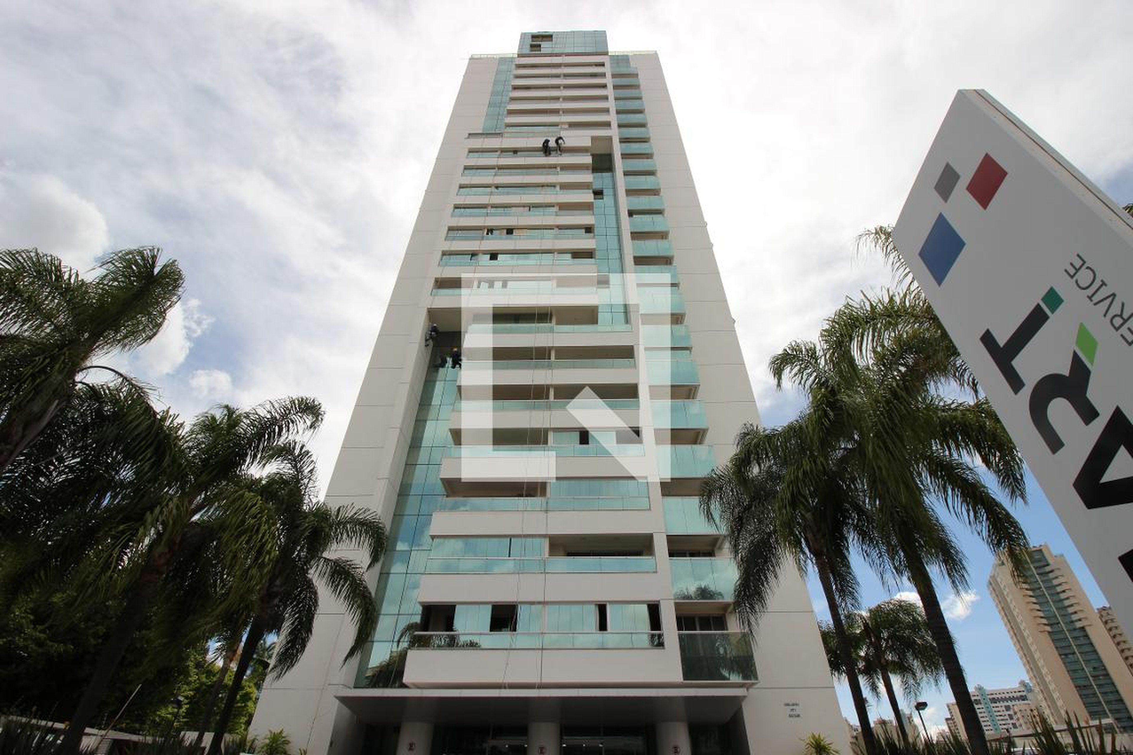 Fachada Condomínio Smart Residence Service