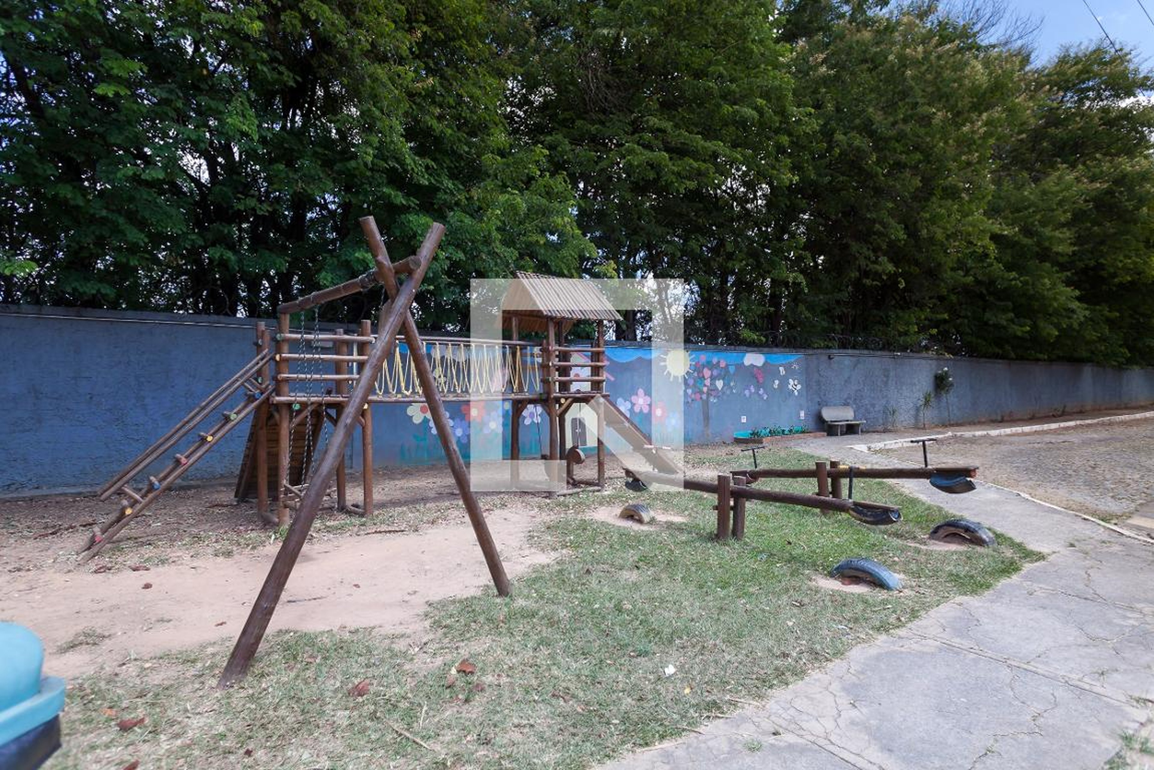 Playground - Residencial Montes Claros