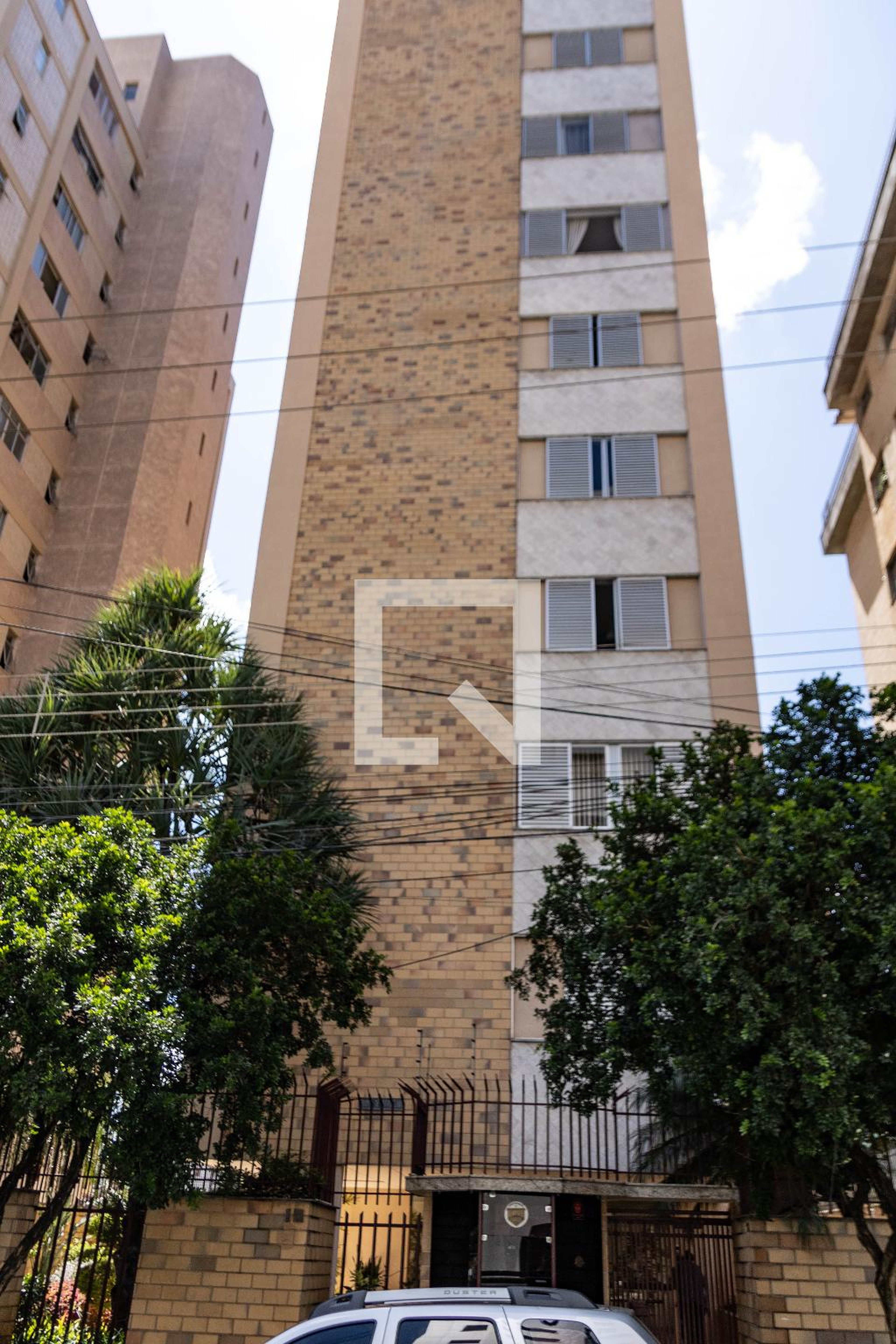 Fachada do Prédio Condomínio em Rua Oscar Trompowsky, 581