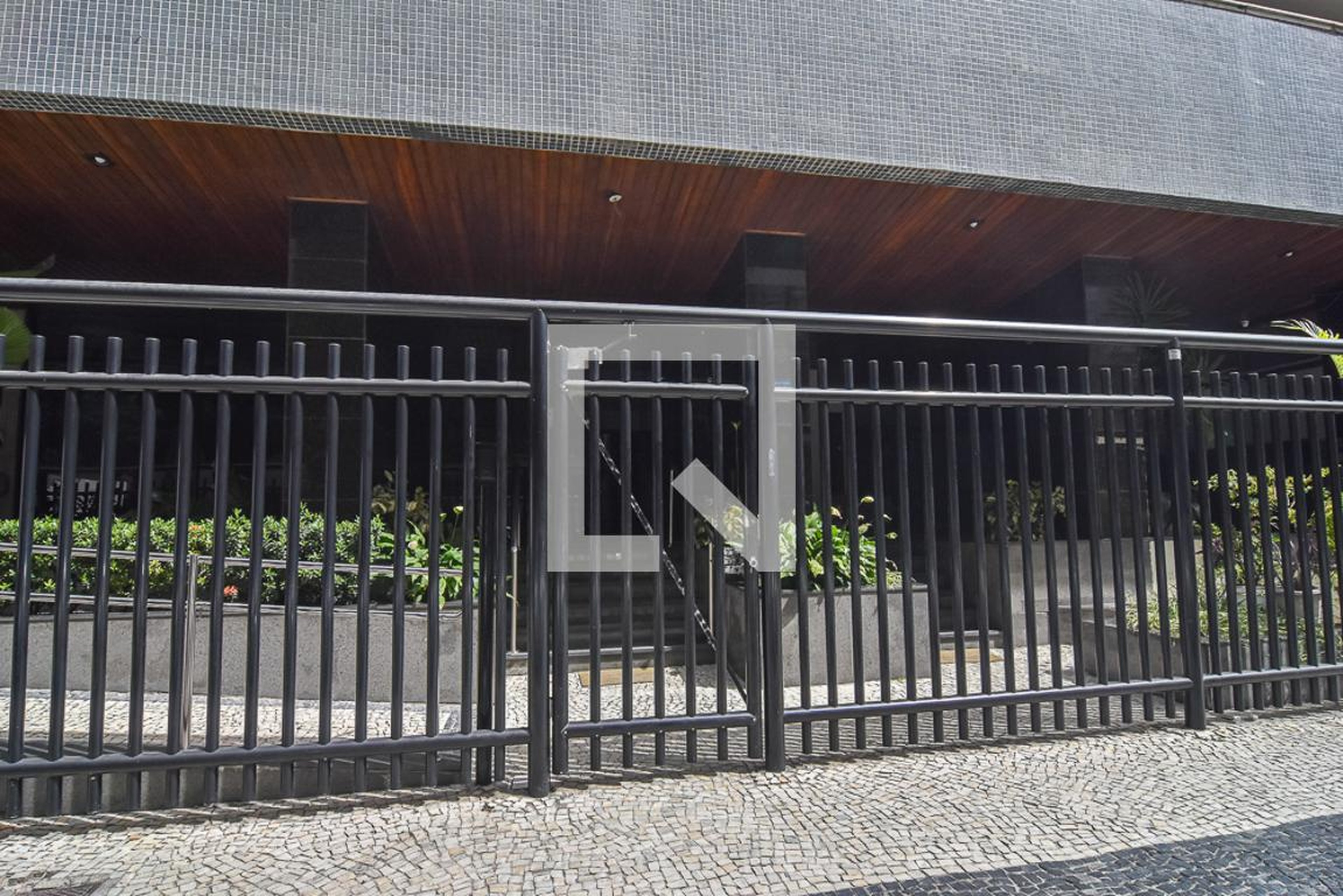 Entrada - Edifício Castelo de Icarai