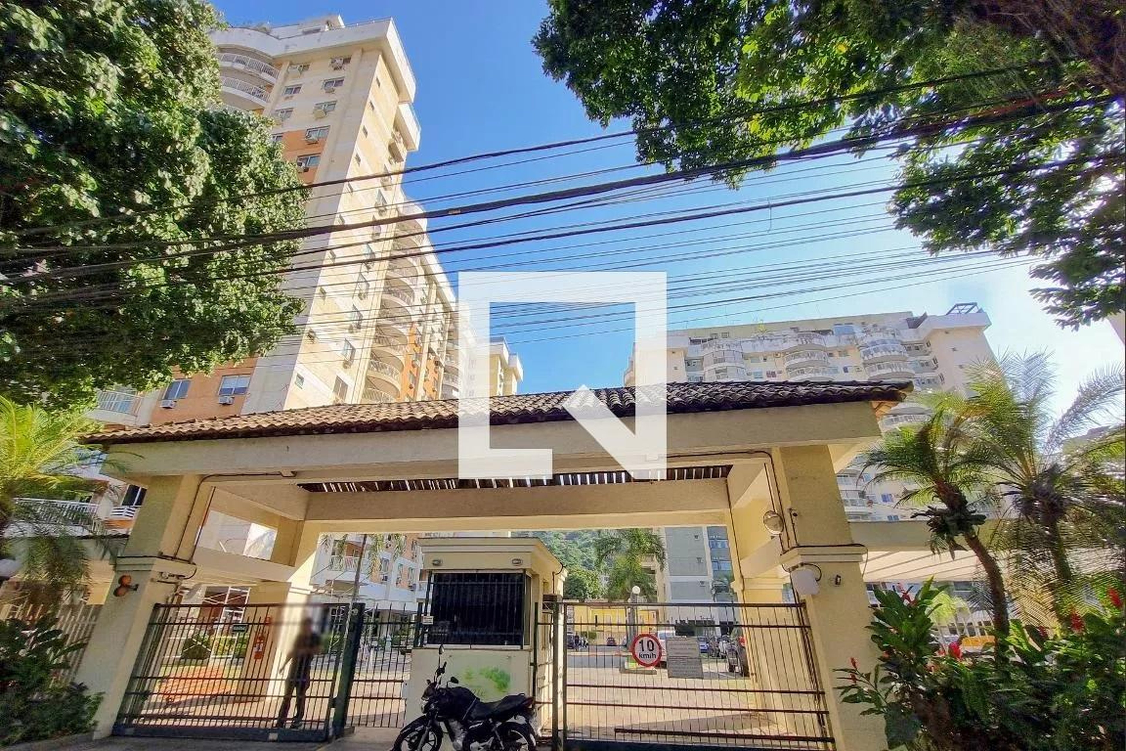 Fachada do Condomínio Condomínio Parque da Tijuca