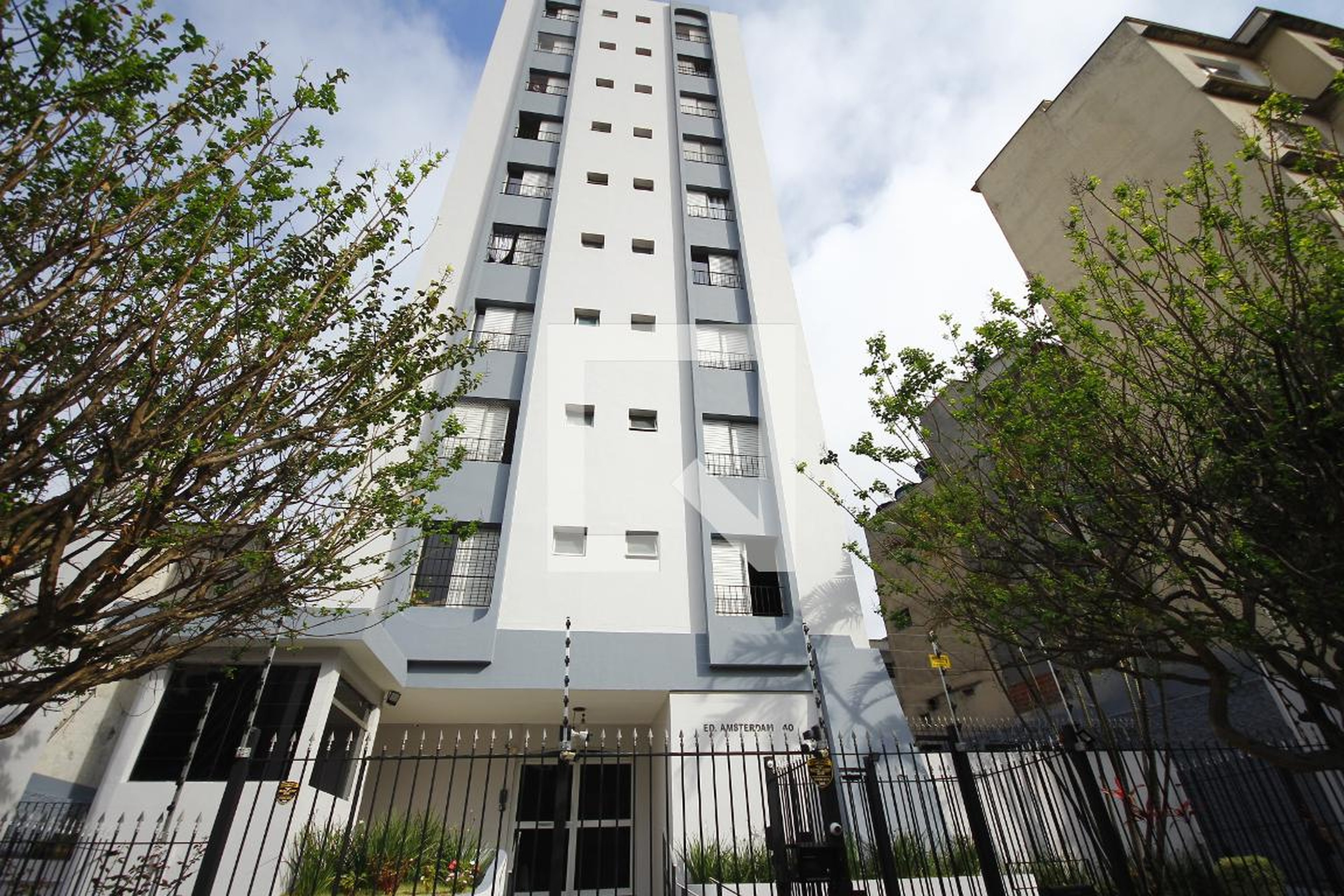 Fachada Condomínio Amsterdam