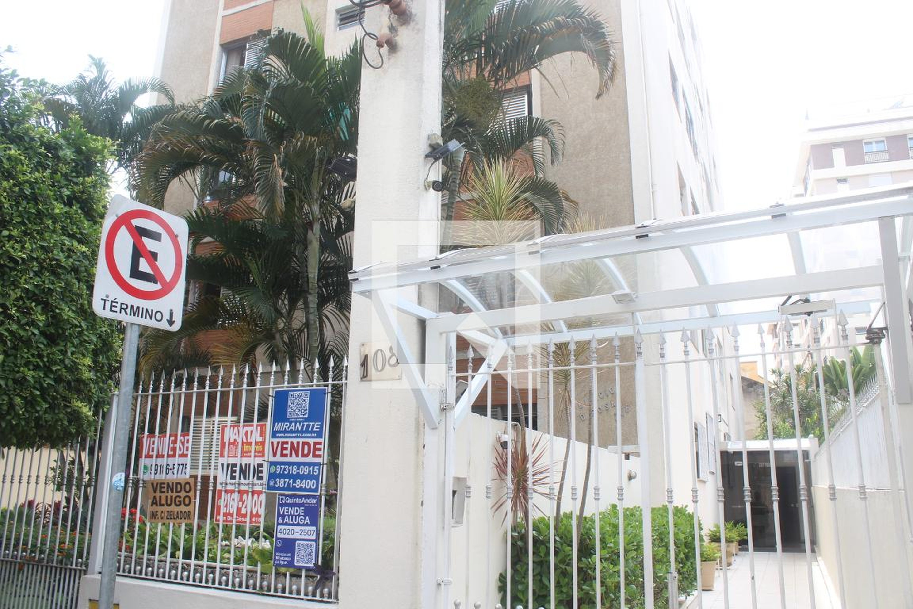 Fachada Condomínio Rosa