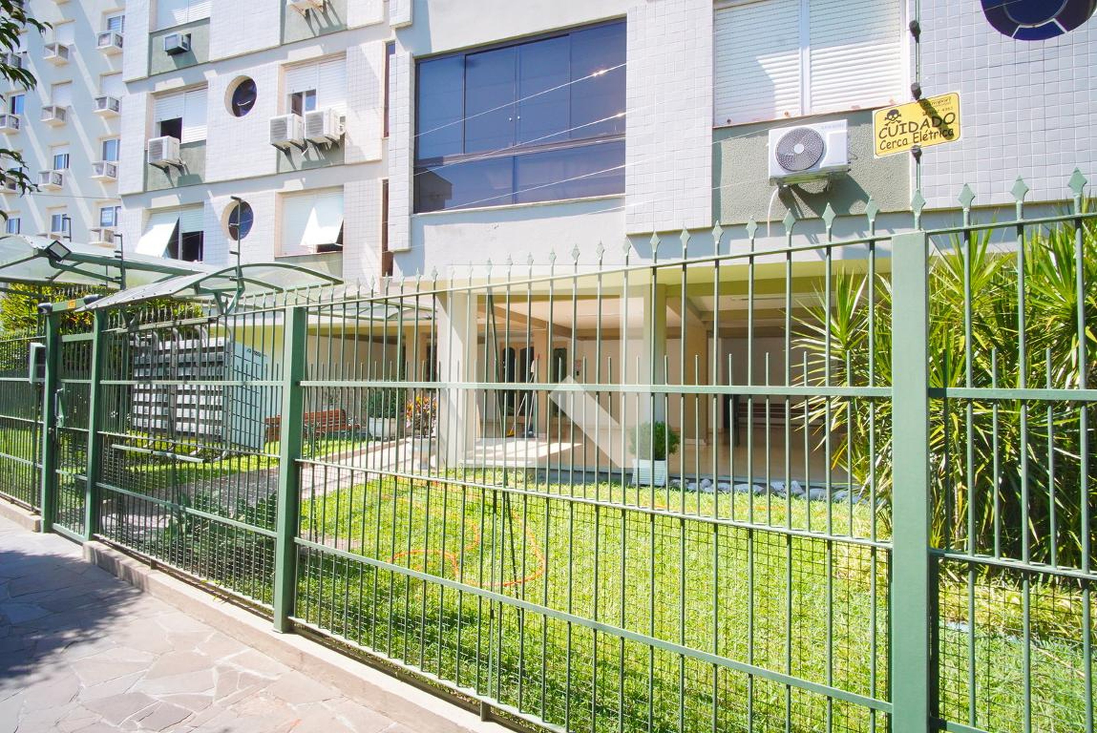 Fachada Condomínio em Rua Marechal Frota, 85