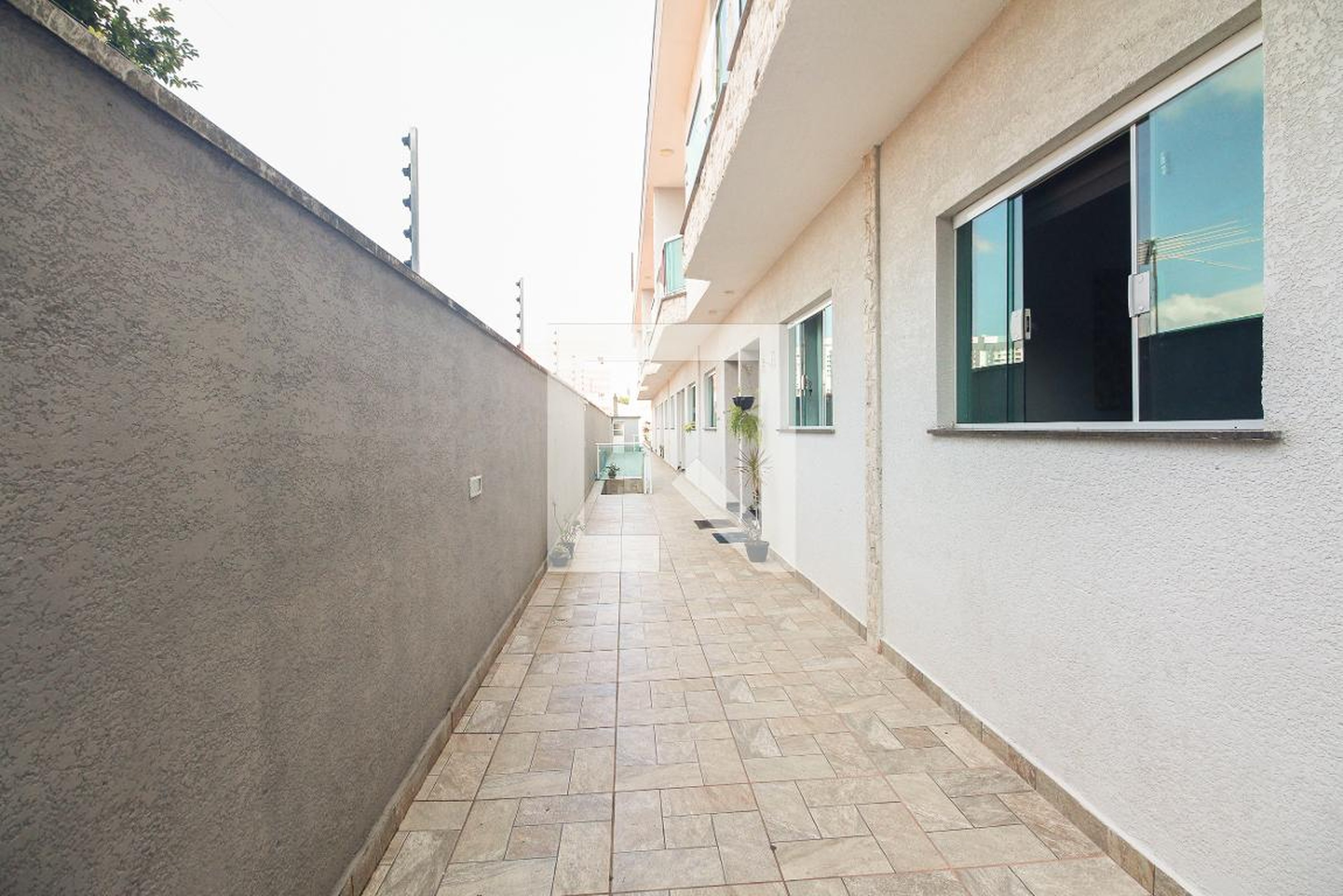 Condomínio - Residencial Pedro Voss