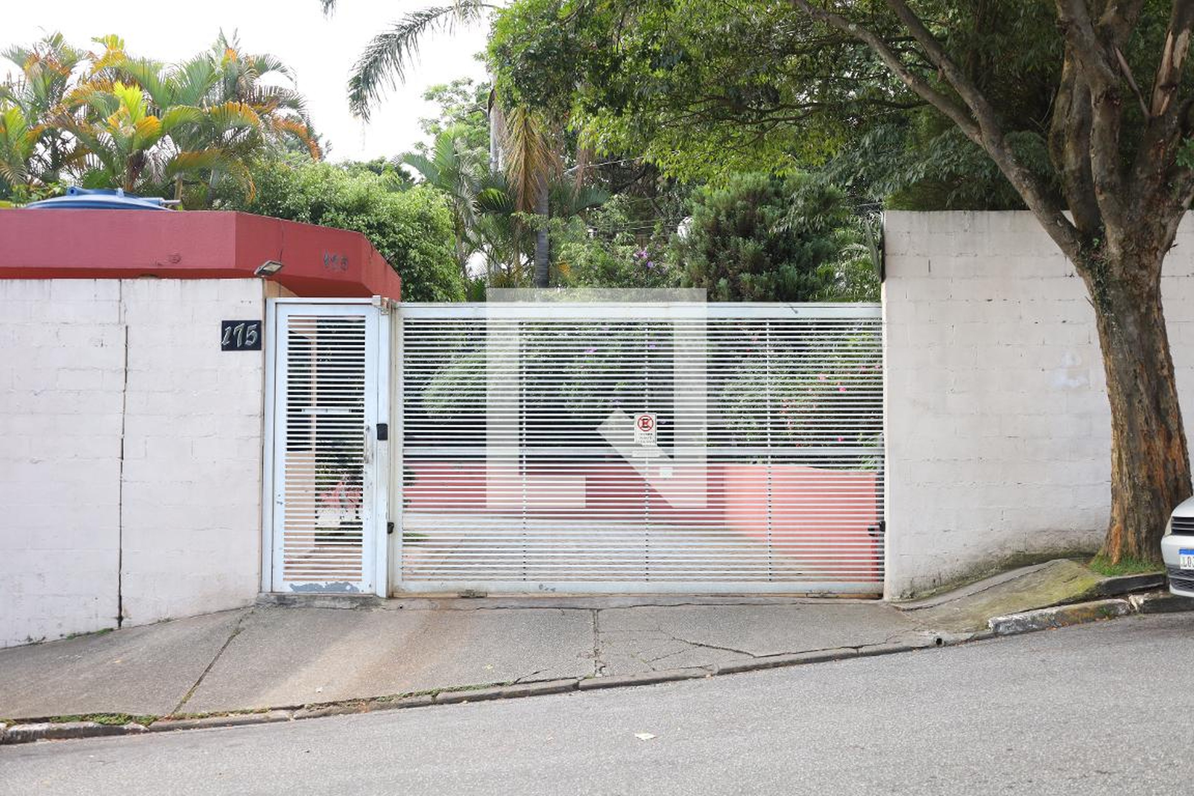 Fachada do condomínio Condomínio Paulistano