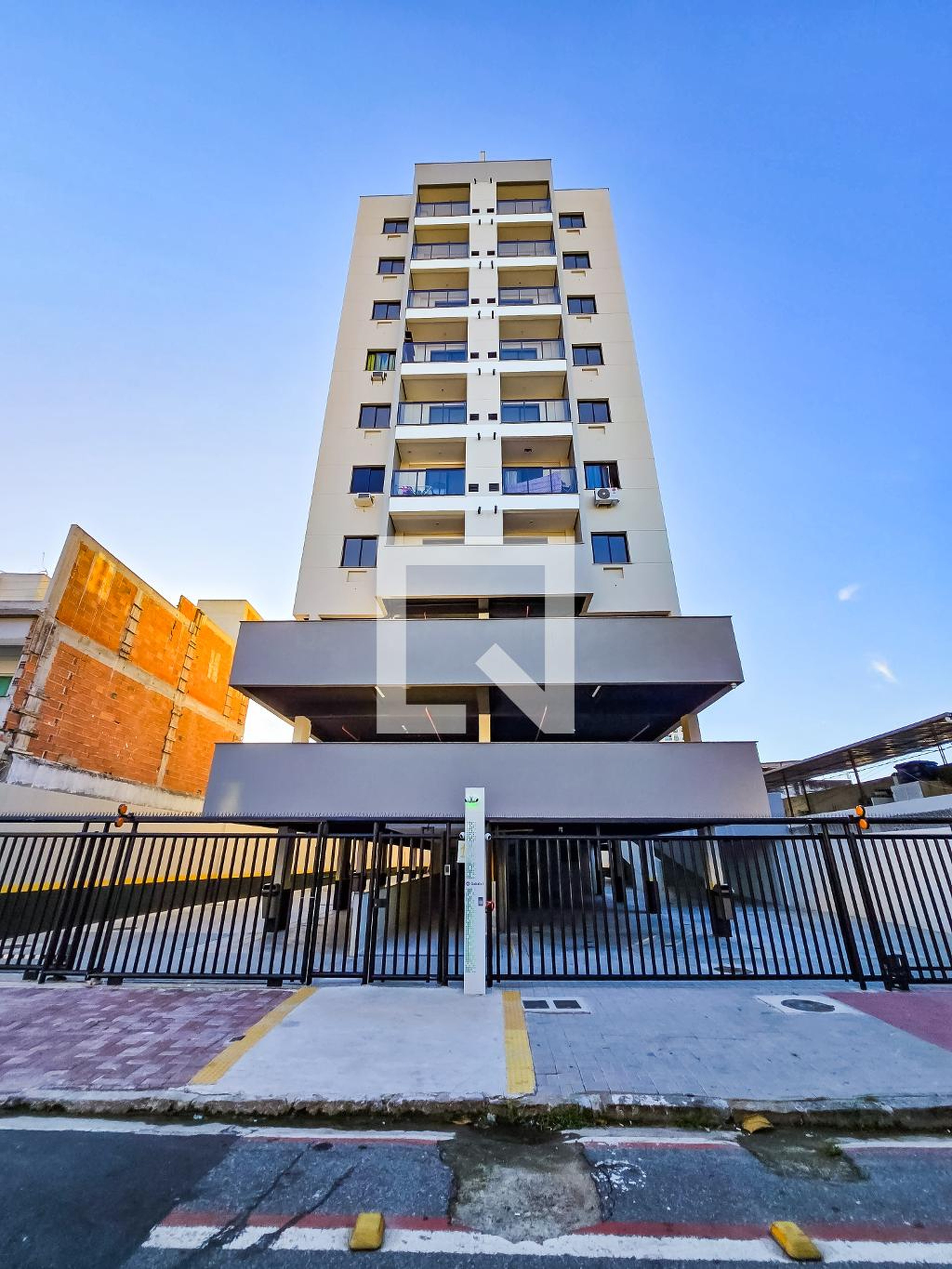 Fachada do Prédio Condomínio Residencias Quartier