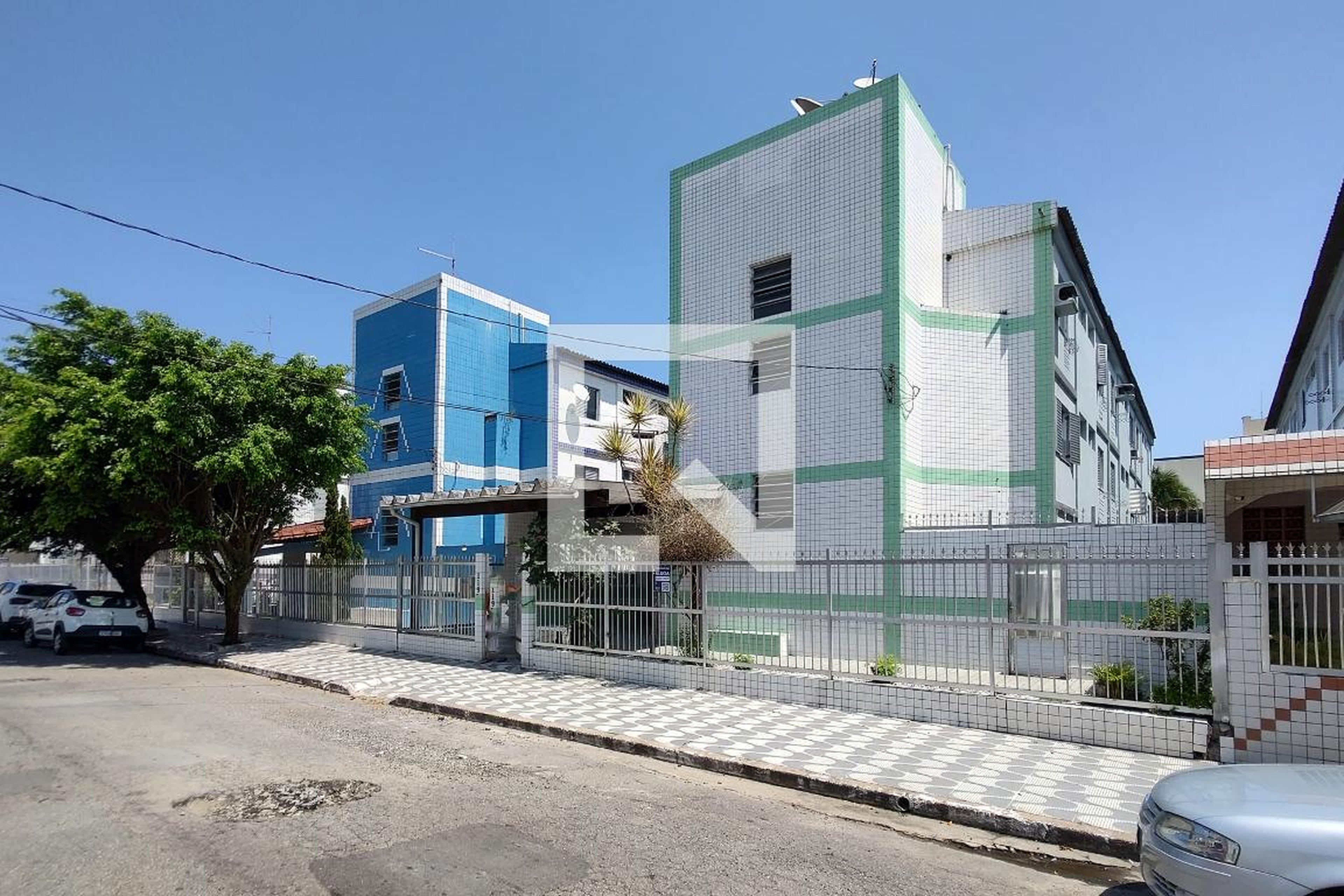 Fachada do Prédio Condomínio em Rua Kikusaburo Tanaka, 119