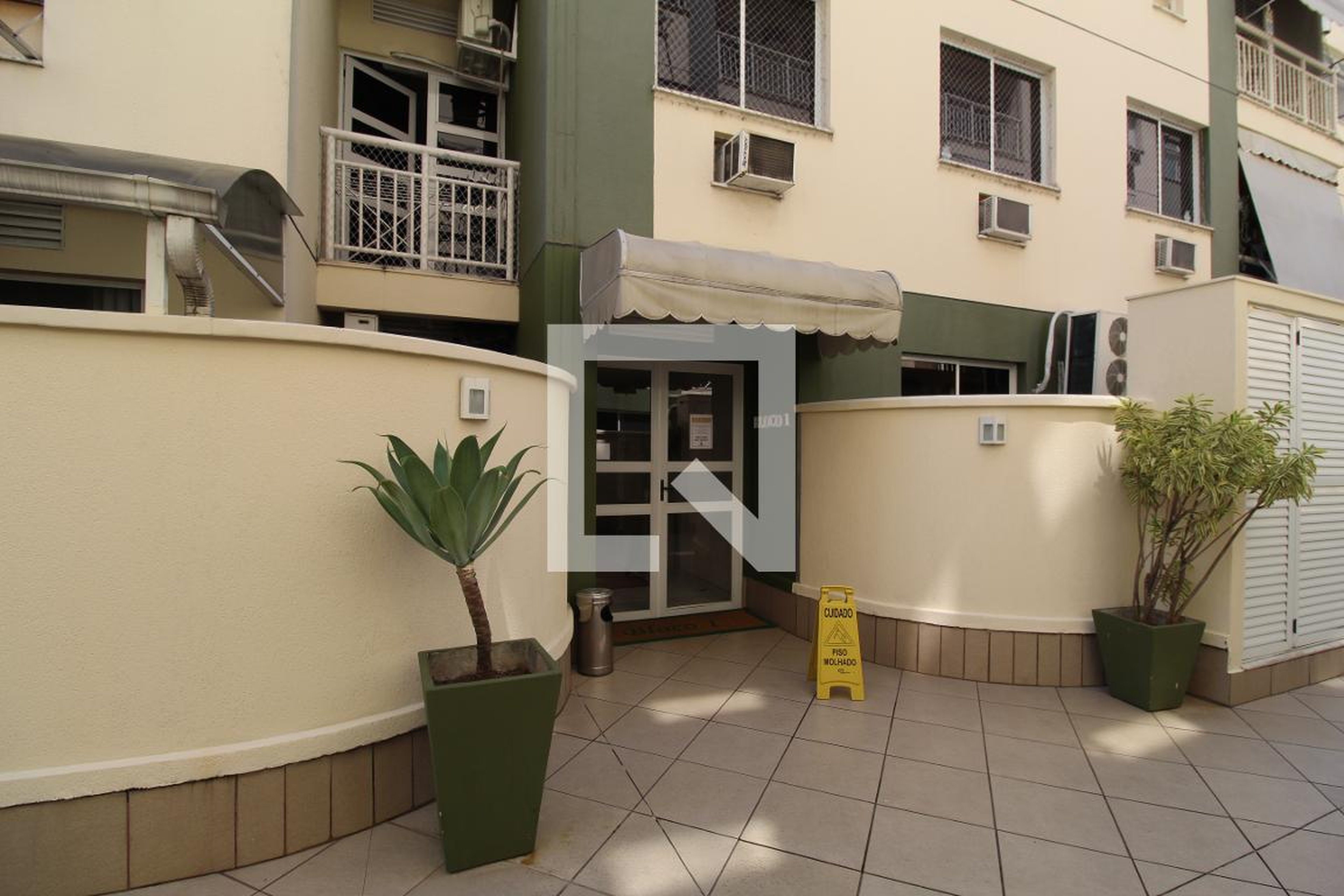 Entrada - Monte Carlo