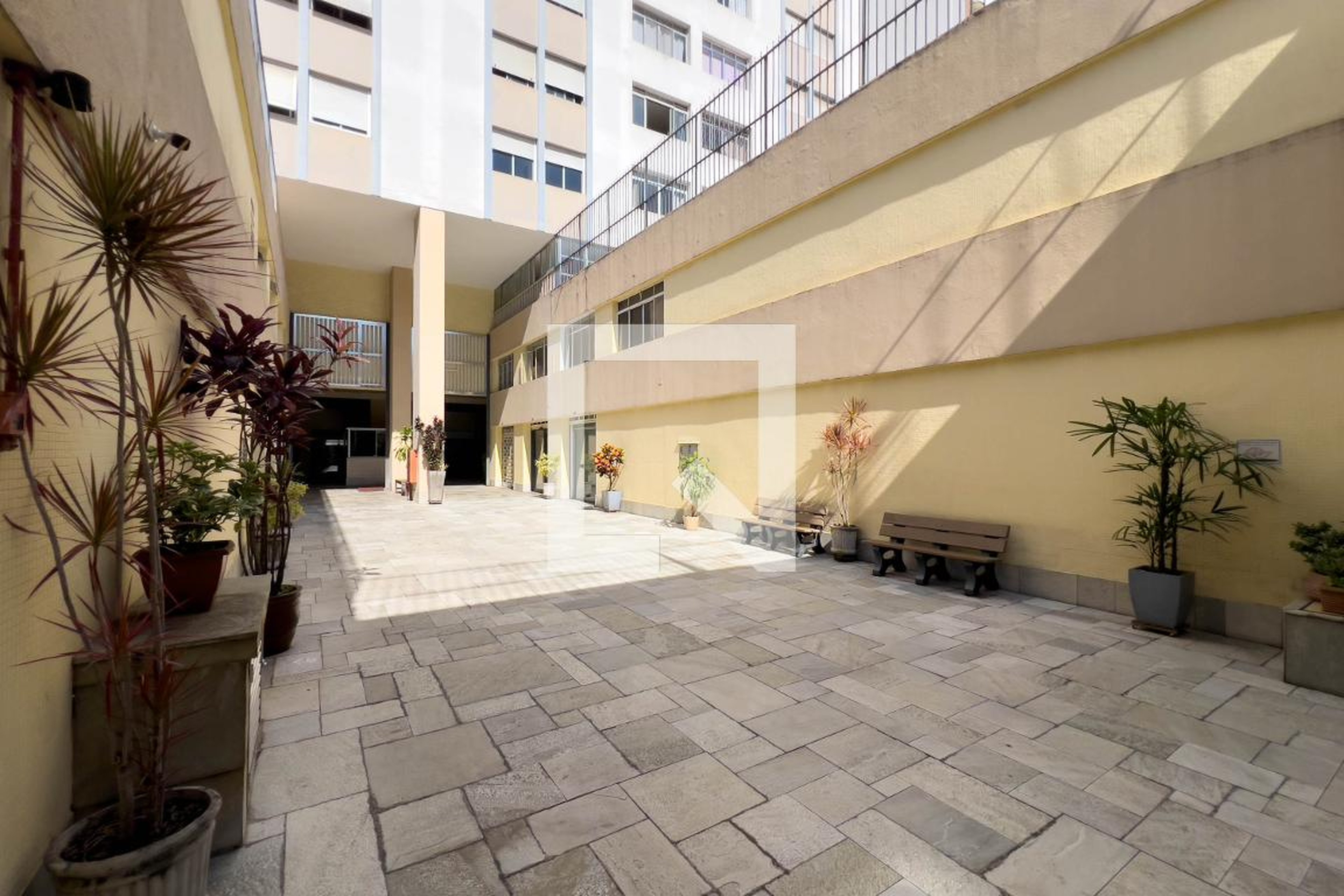 Entrada - Edifício Amália