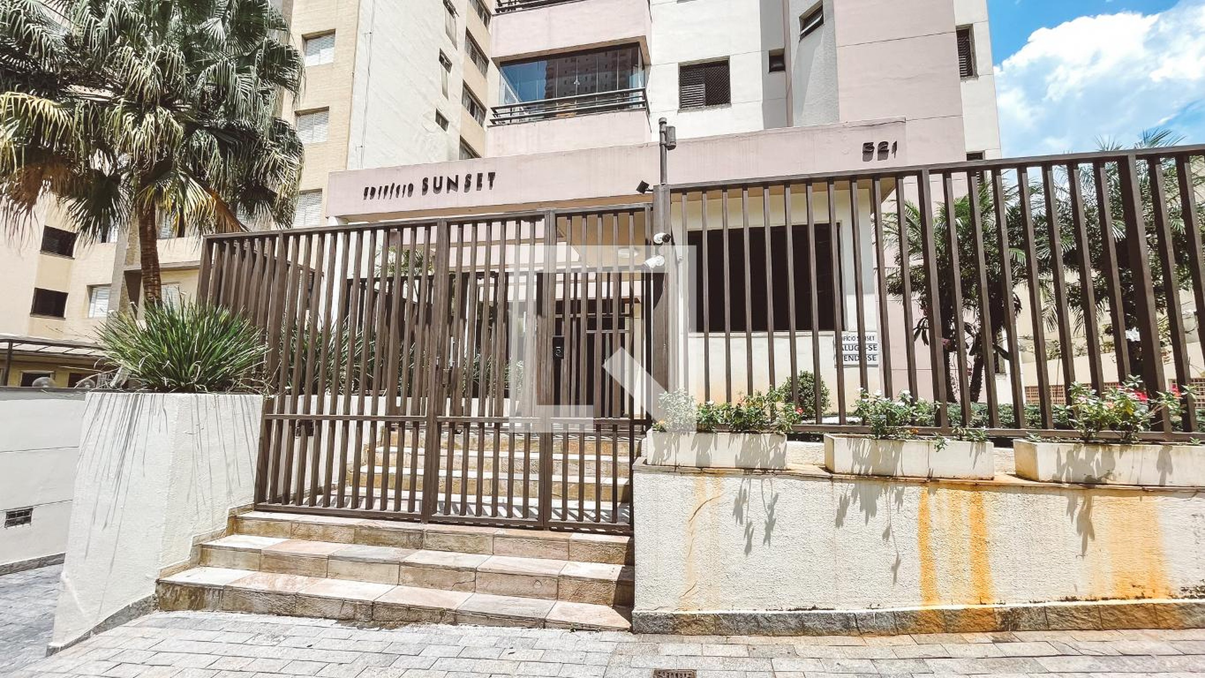 Fachada do Prédio Condomínio Sunset