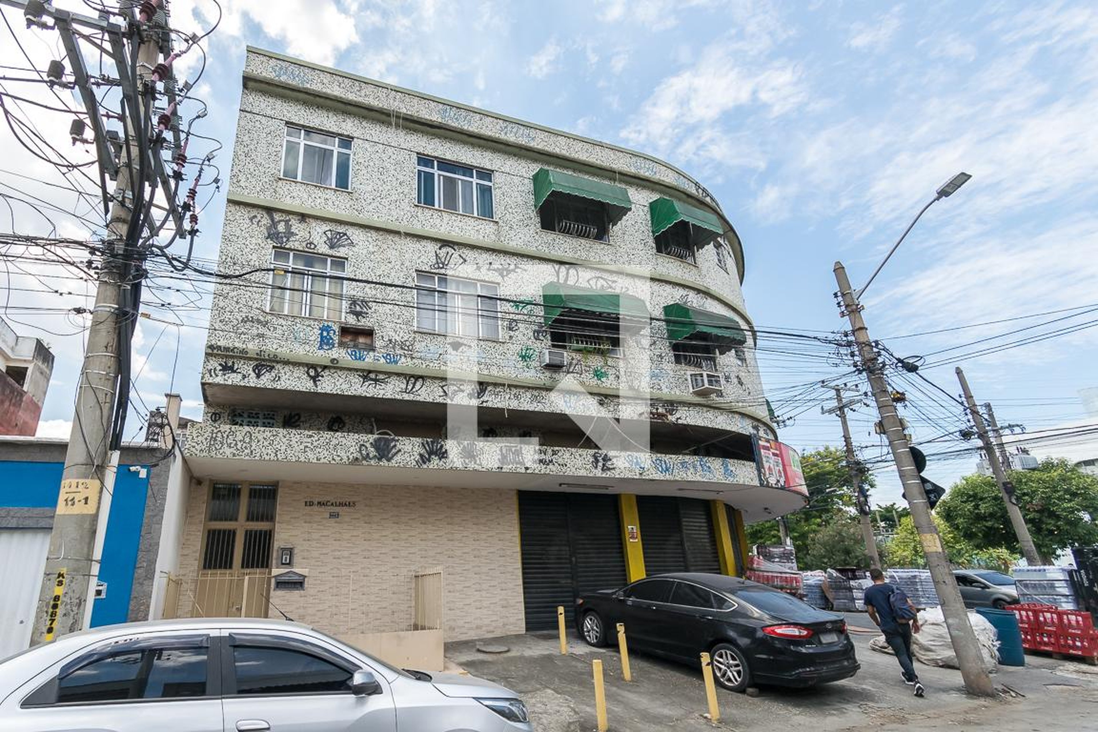 Fachada do Prédio Condomínio em Rua Franz Schubert, 223