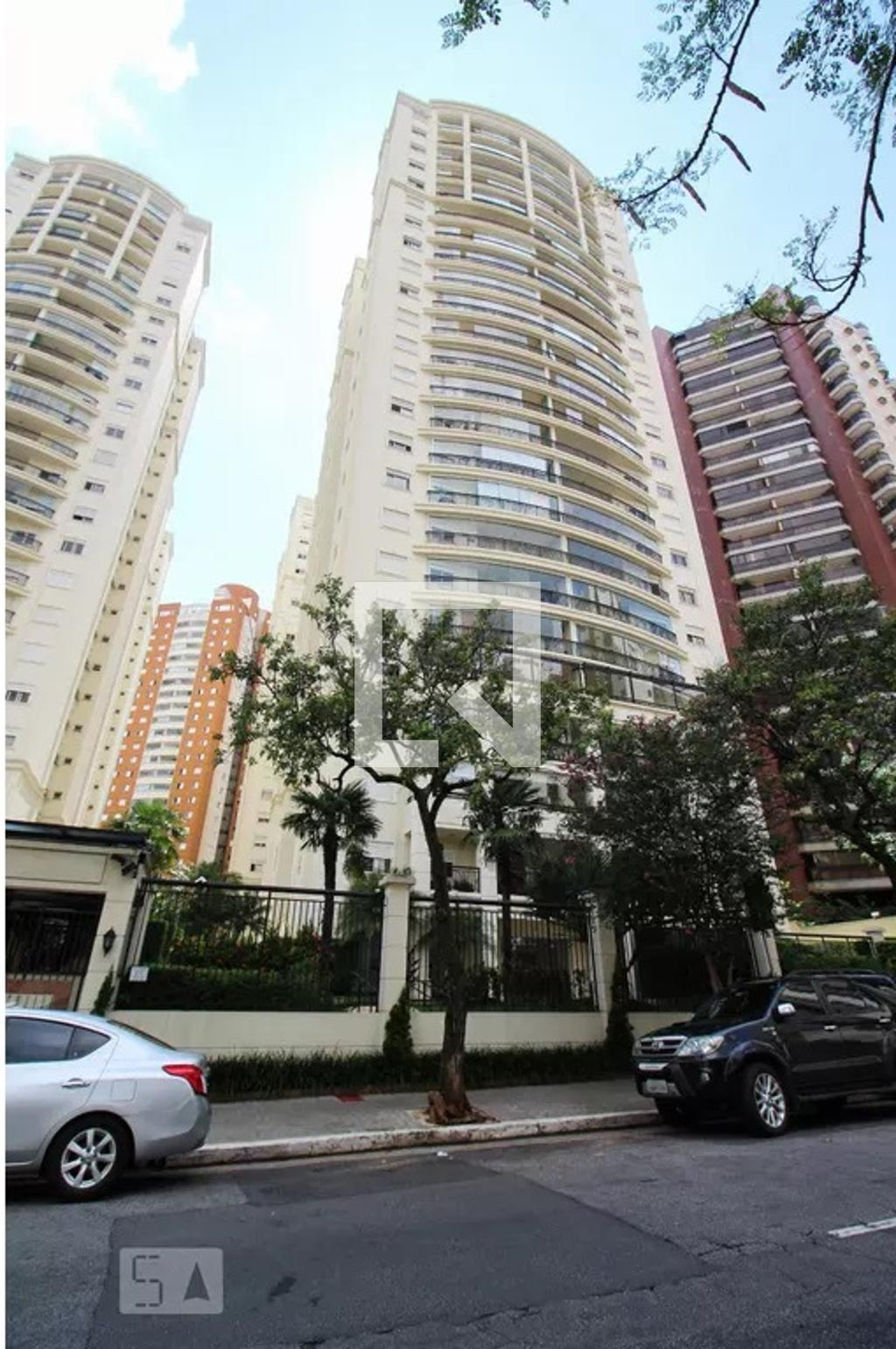 Fachada Condomínio Le Quartier Moema