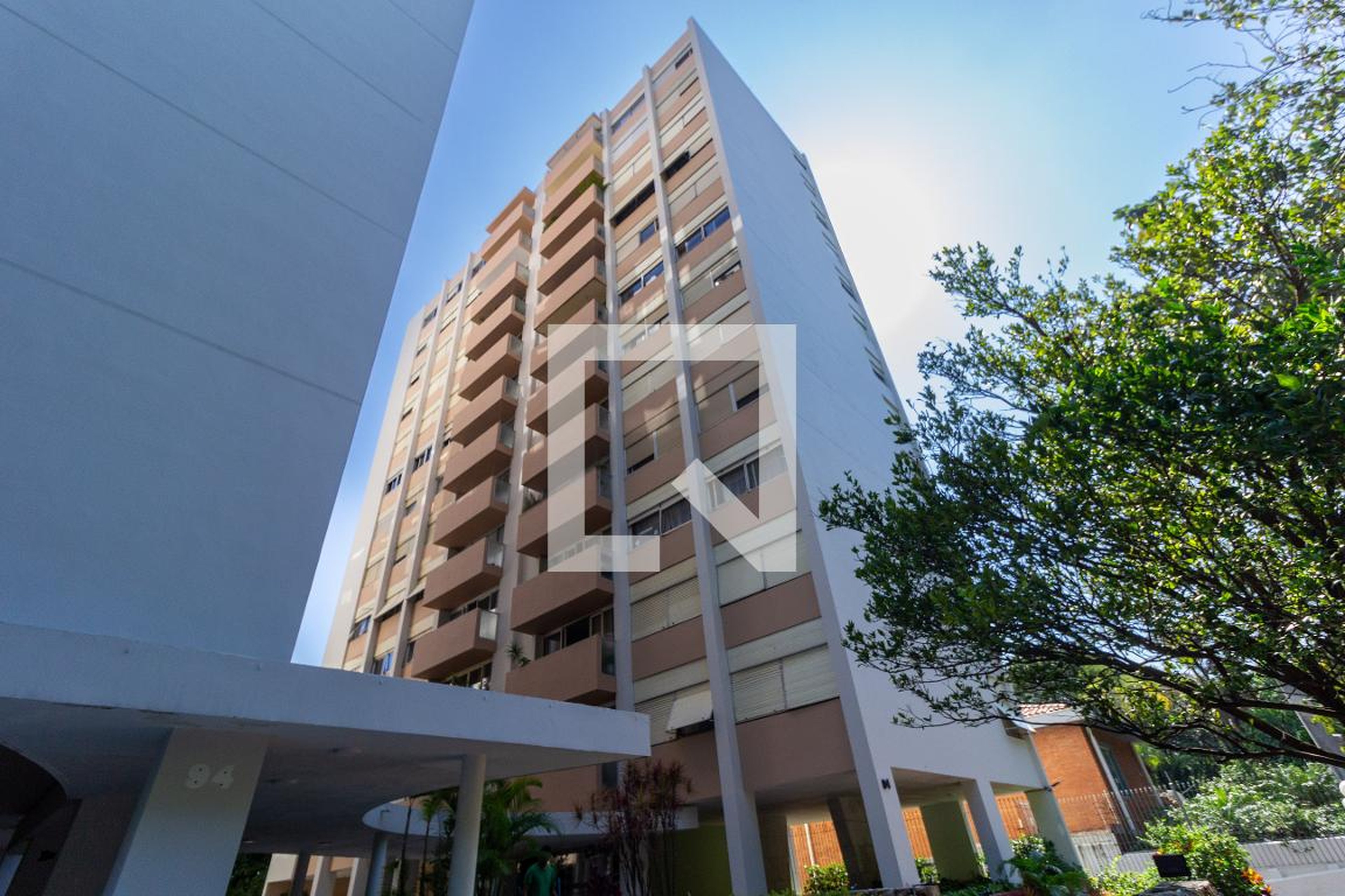 Fachada do Prédio Condomínio Conjunto Democrata