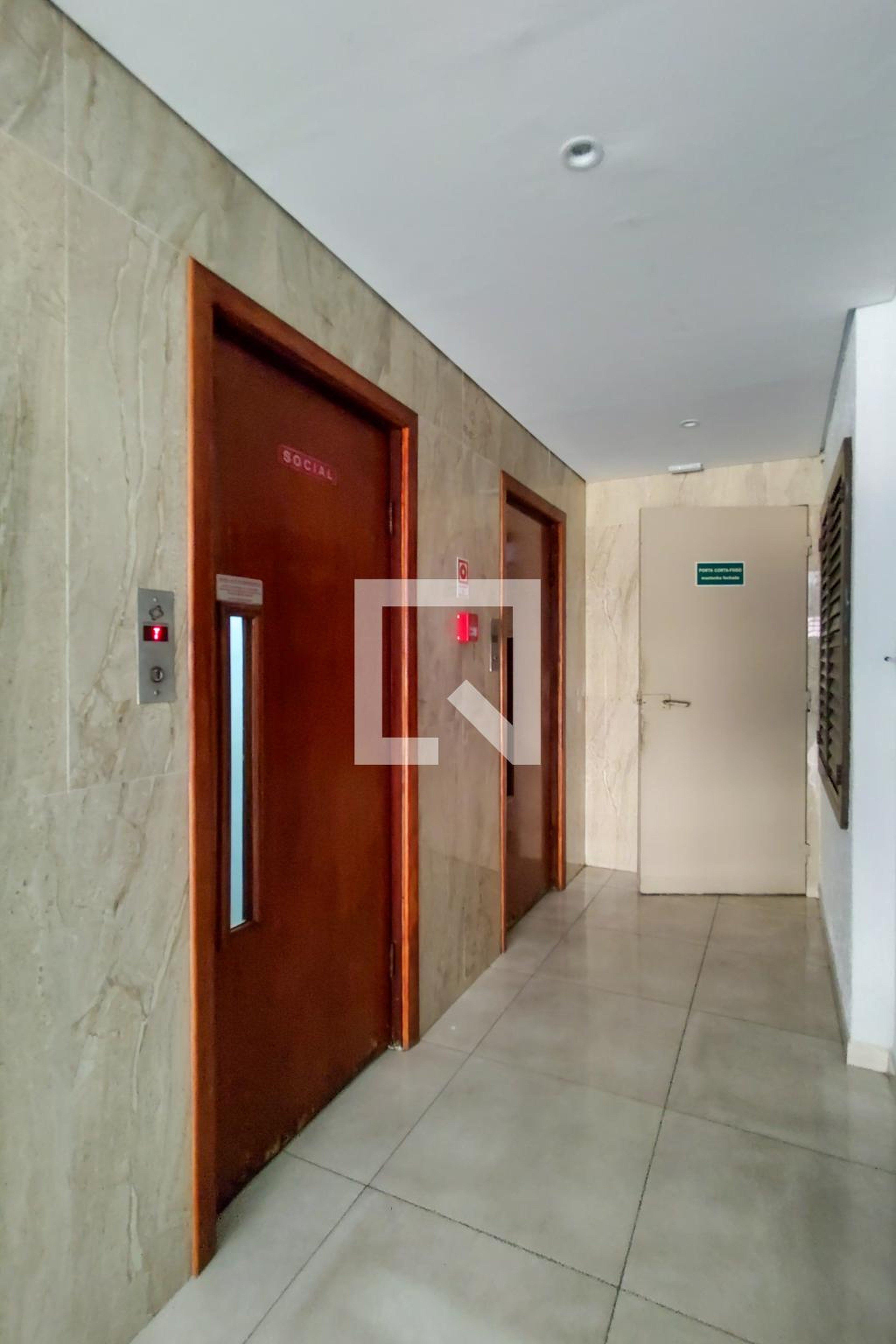 Elevador - Edifício Felipe
