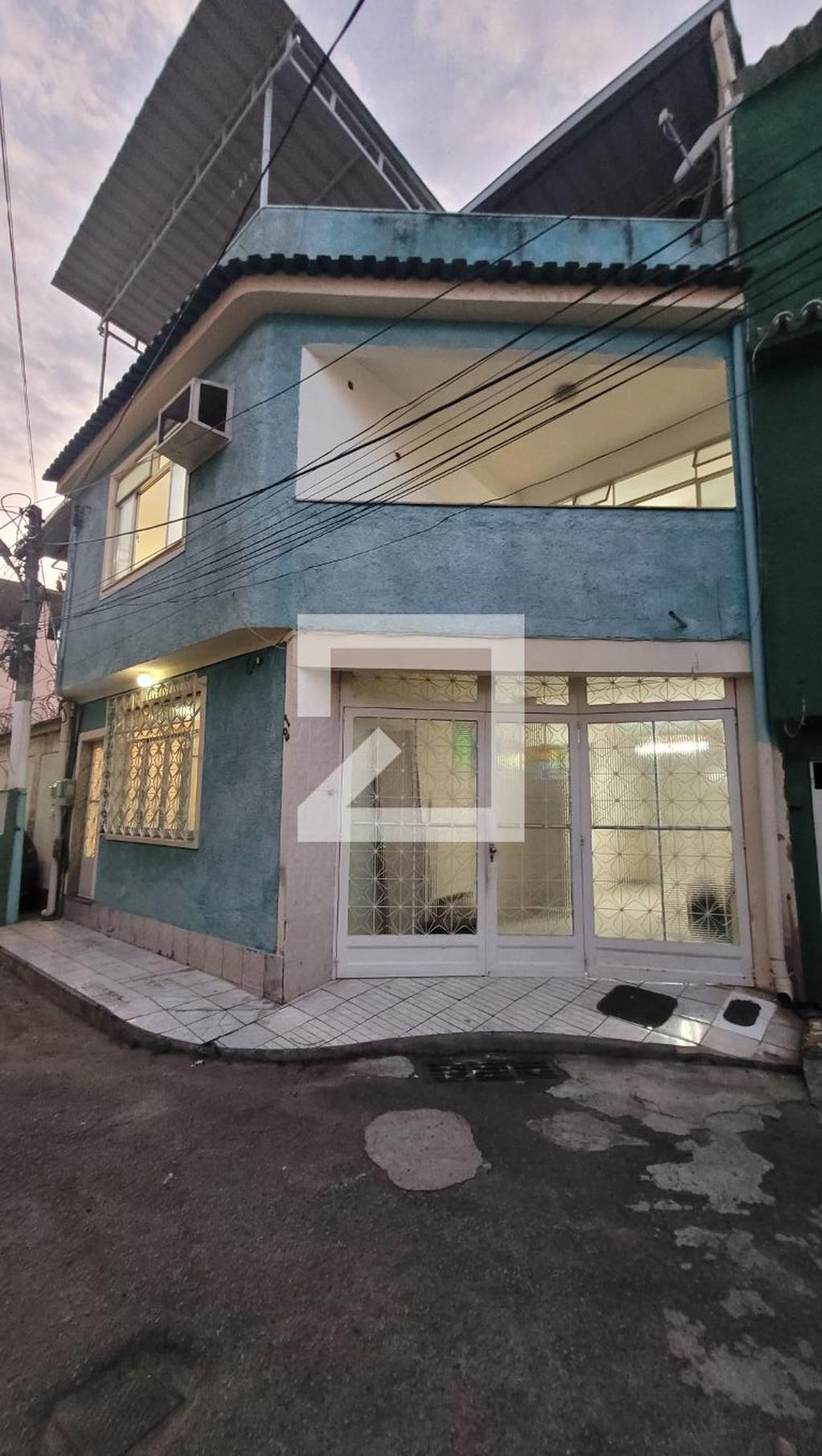 Fachada Condomínio em Travessa Pinto Teles, 892