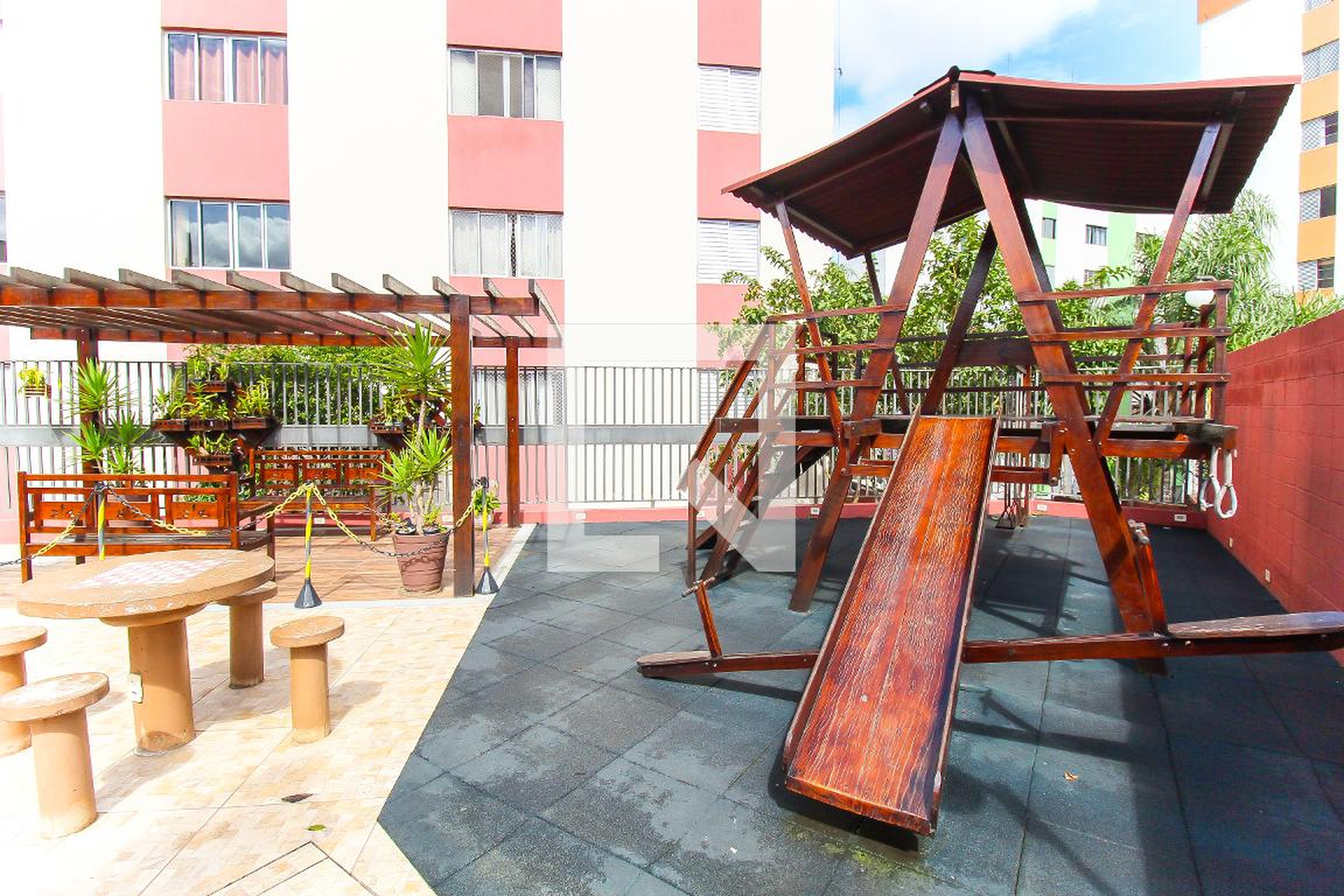 Playground - Conjunto Residencial Salvador Astone