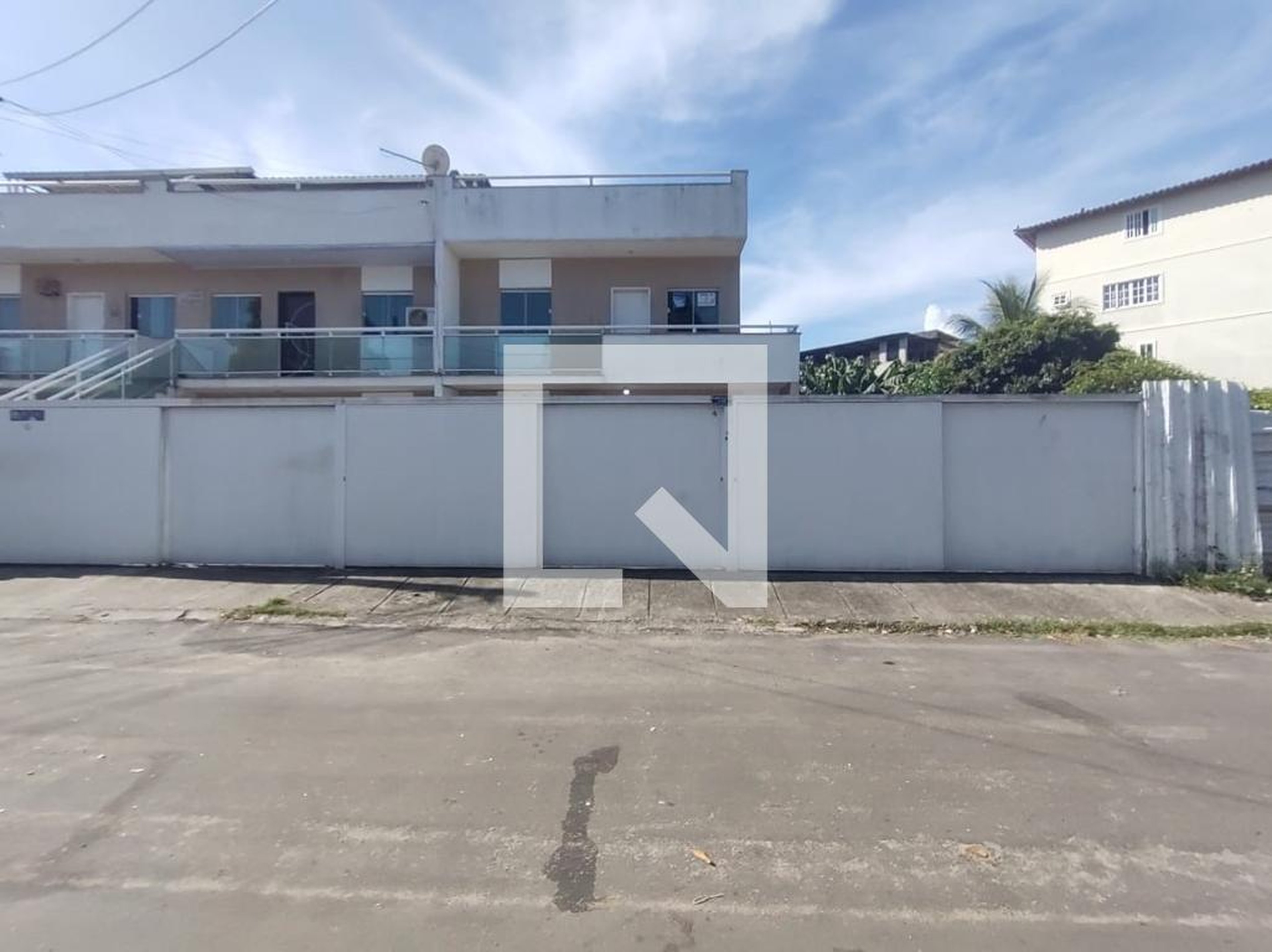 Fachada Condomínio em Rua Anfilofio Silveira Lessa, 536