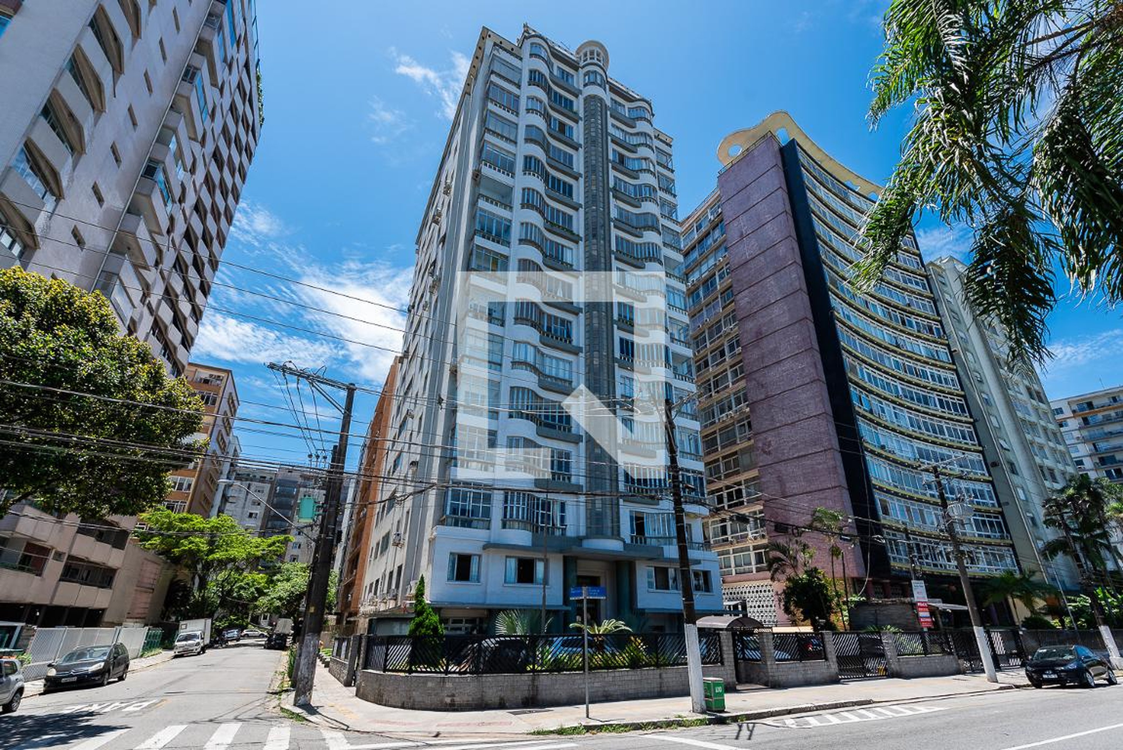 Fachada Condomínio Astro