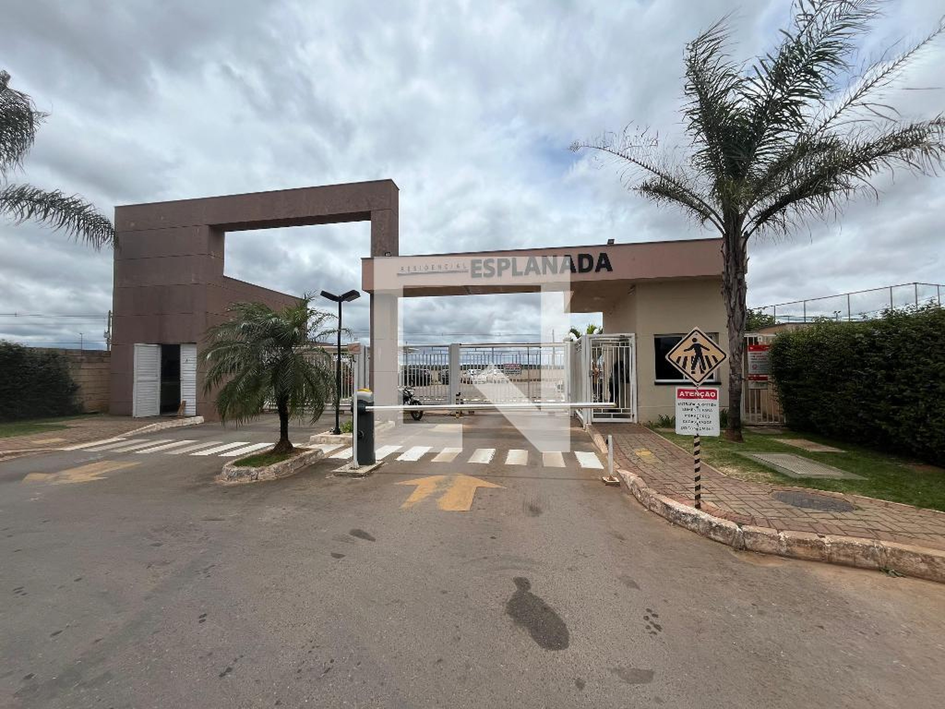 Fachada Condomínio em SETOR M NORTE EQNM 18/20 BL D LT 6, s/n