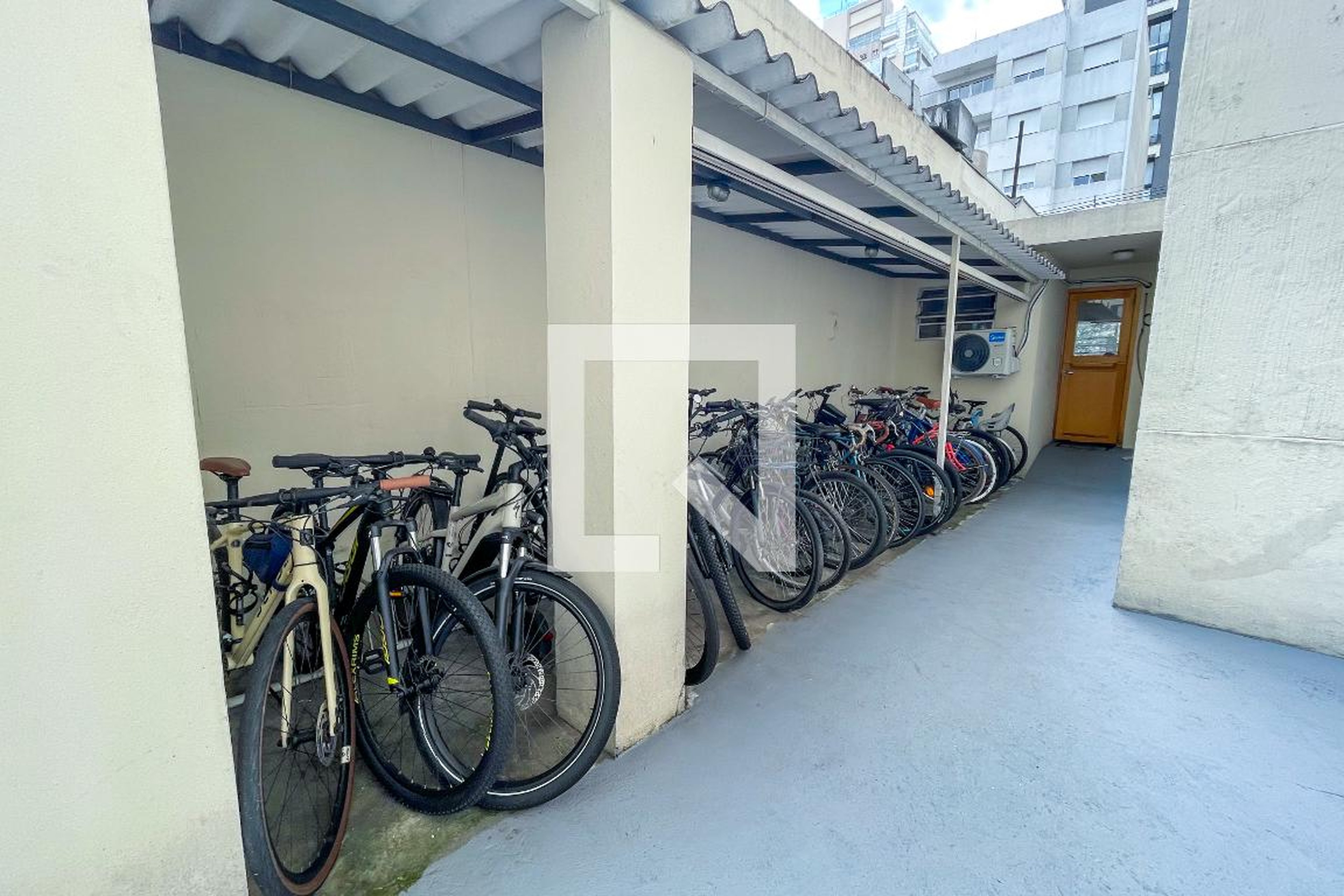 Bicicletário - Edifício Sônia